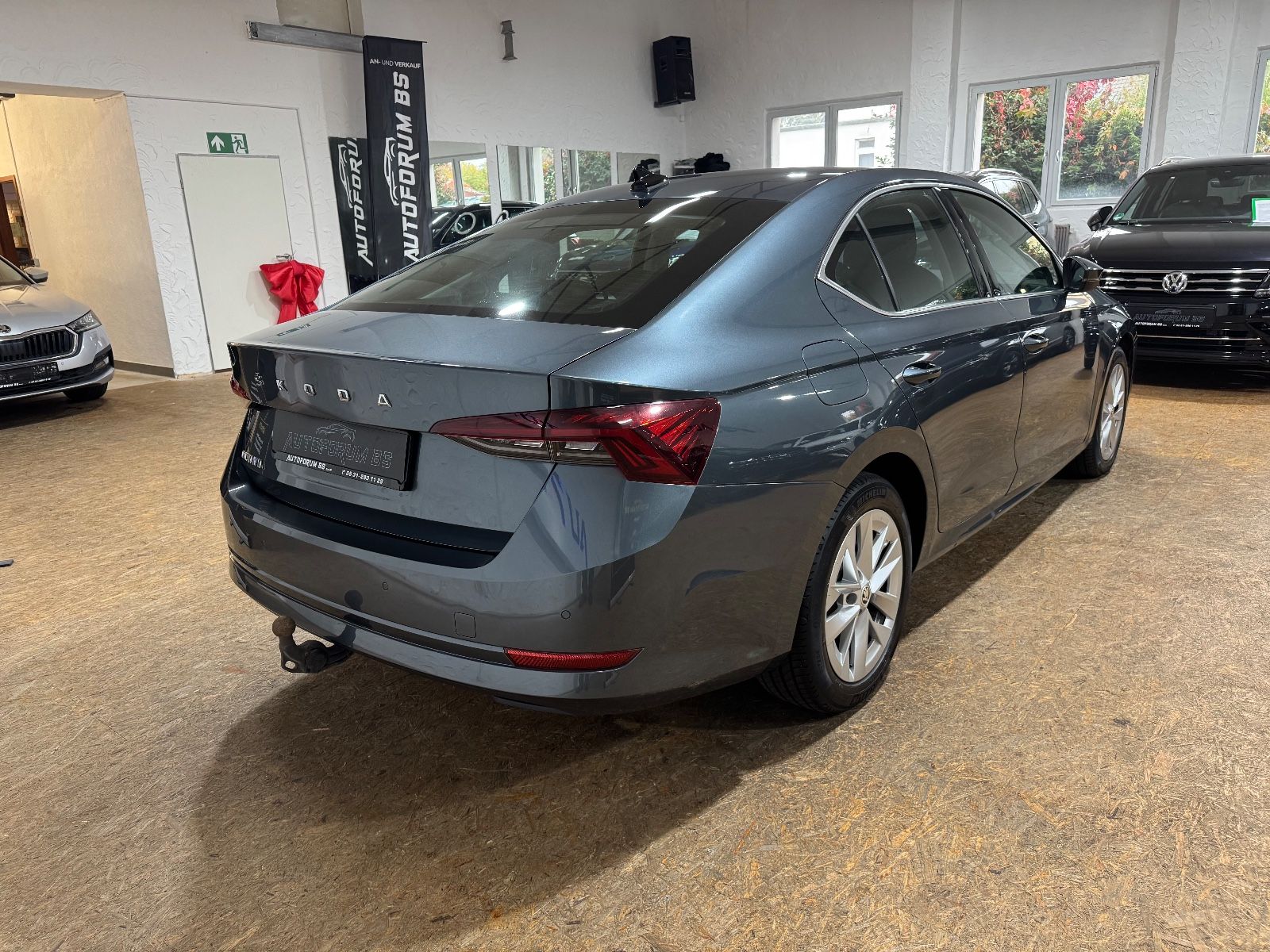 Skoda OctaviaLim. FirstEdition2.0TDI DSG/STANDHEIZ/AHK