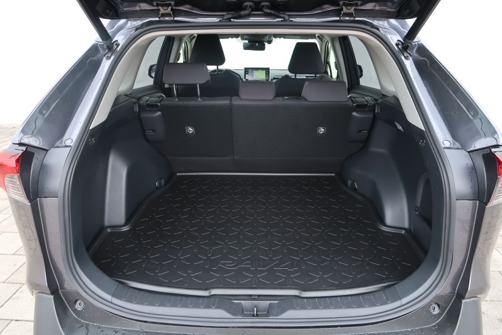 Toyota RAV 4 2.5 4x2 Hybrid - Samsaru's Car Outlet