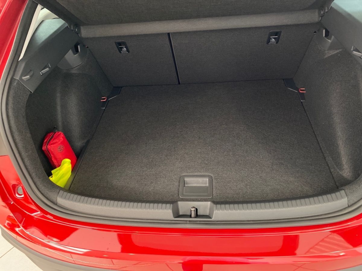 Volkswagen Taigo Style 1.0 l TSI - Samsaru's Car Outlet