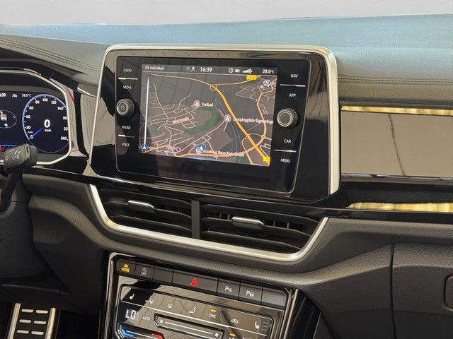 Volkswagen T-Roc 1.5 TSI DSG R-Line - Samsaru's Car Outlet