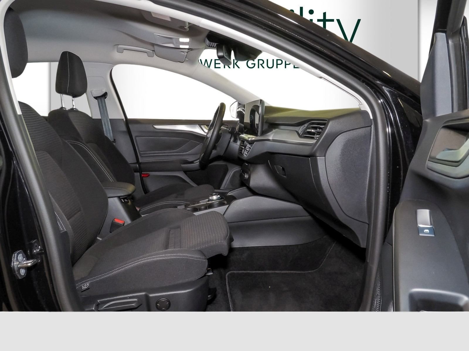 Ford Focus Turnier 1.5 EcoBlue Aut. Titanium-Audio Na