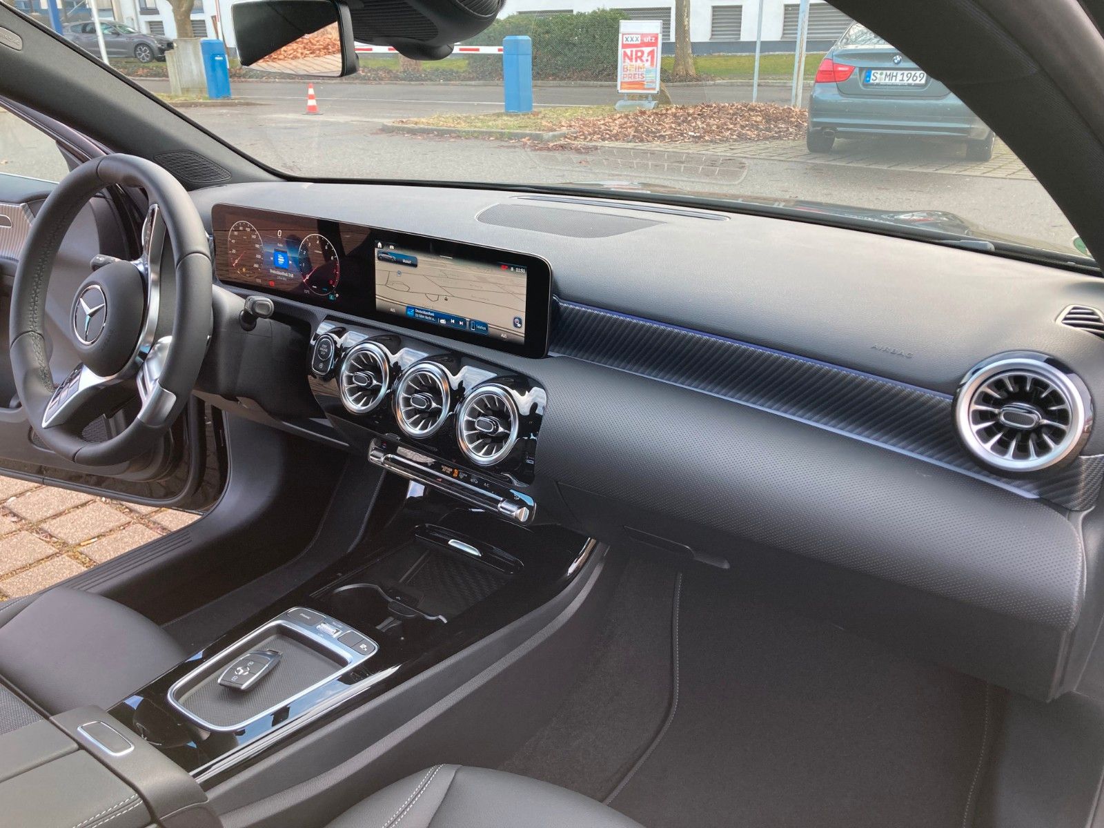 Mercedes-Benz A 180 - Samsaru's Car Outlet
