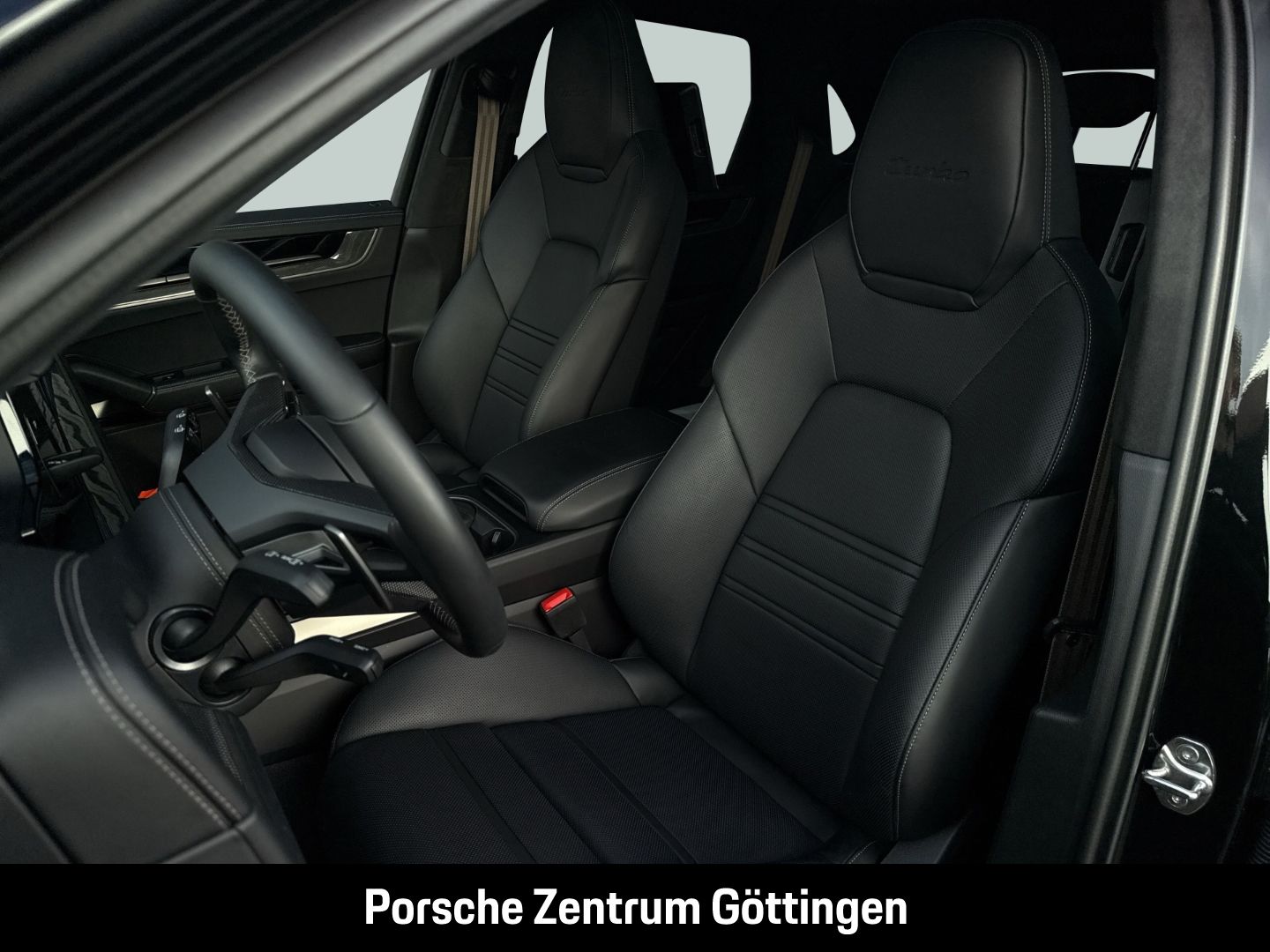 Porsche Cayenne Turbo E-Hybrid Burmester Luftfederung