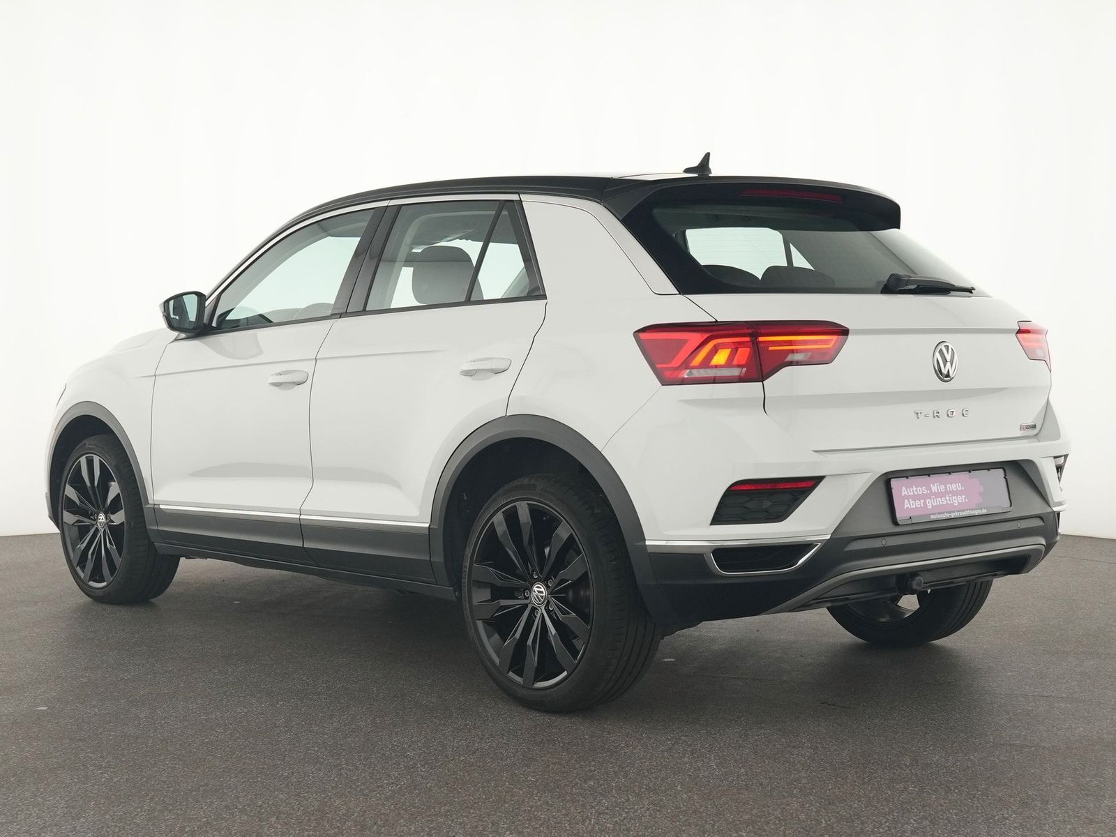 Volkswagen T-Roc Style - Samsaru's Car Outlet