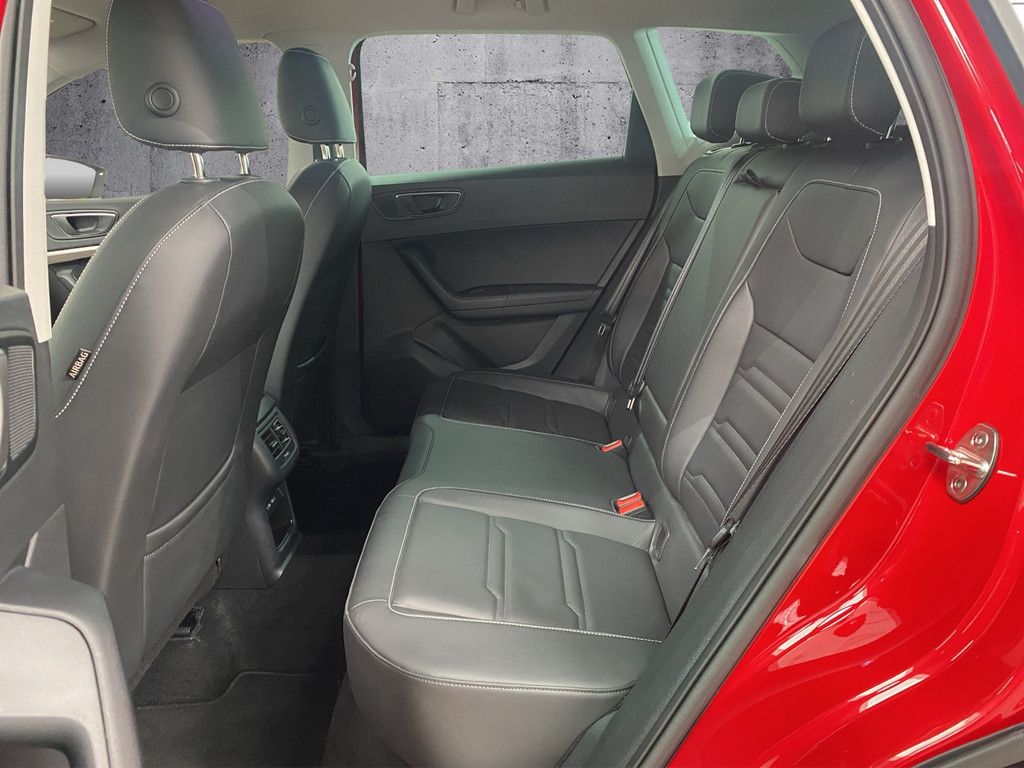 Seat Ateca 1.5 TSI Xperience DSG AHK+Leder+LED