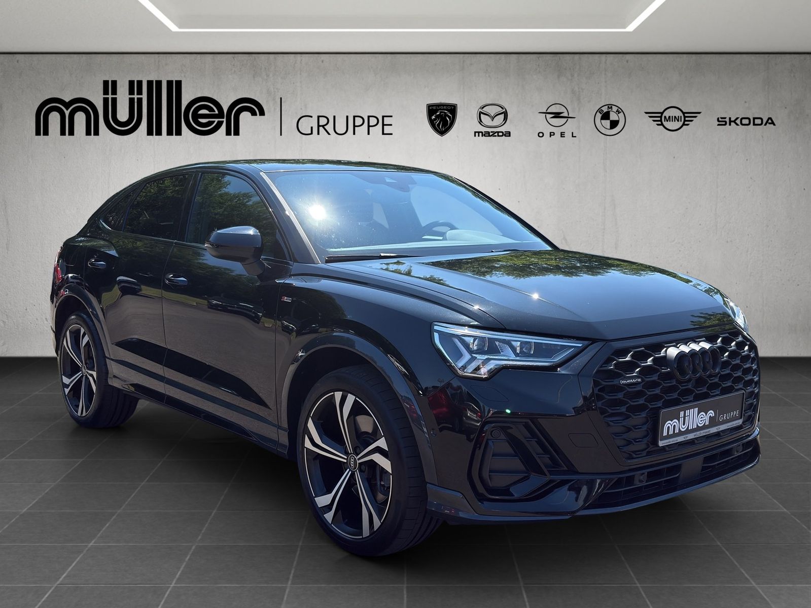 Audi Q3 SPORTBACK 45 TFSI quattro S line - Samsaru's Car Outlet