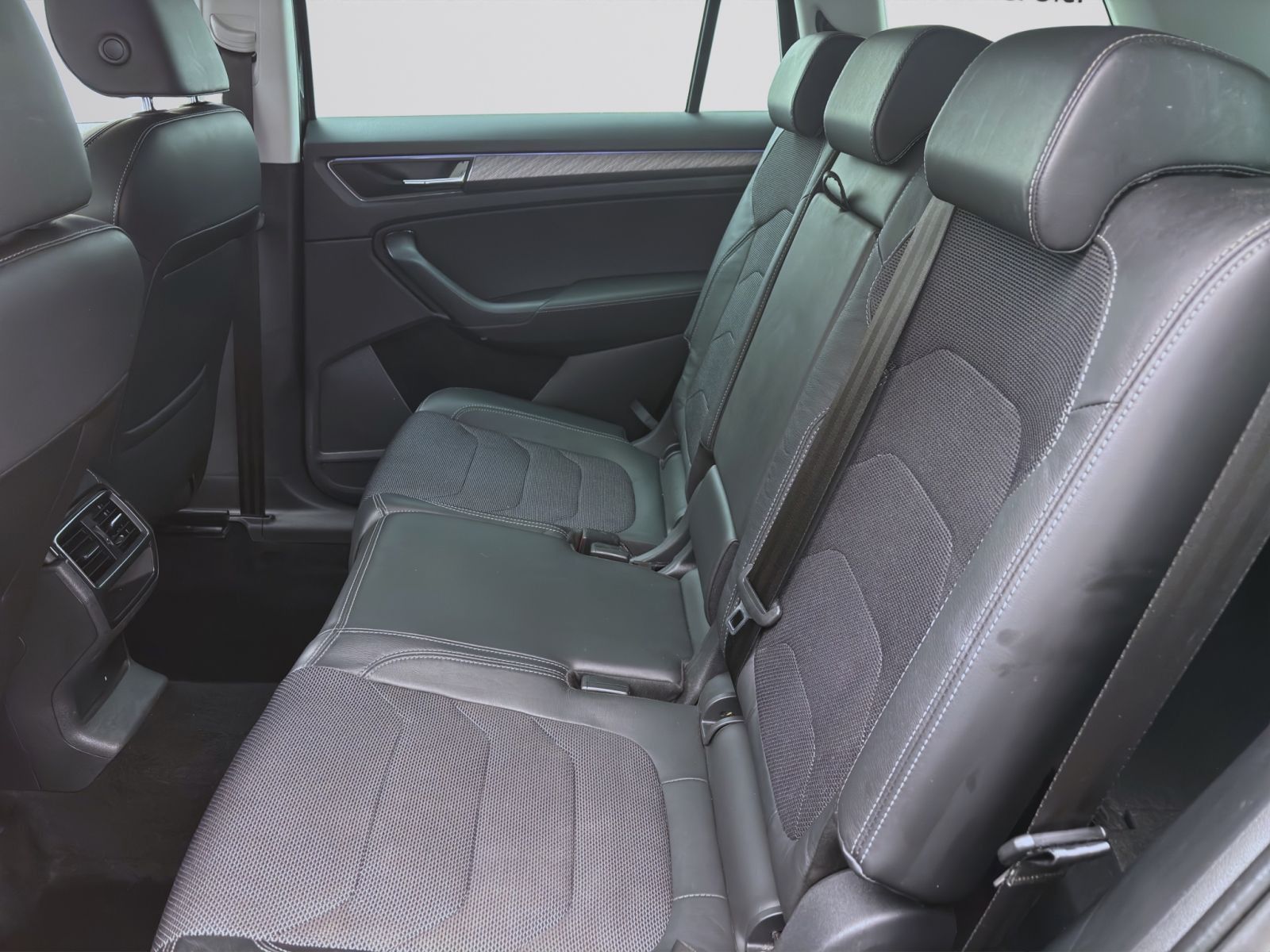 Skoda Kodiaq 2.0 TDI DSG 4x4 STYLE NAVI AHK KLIMA KAME