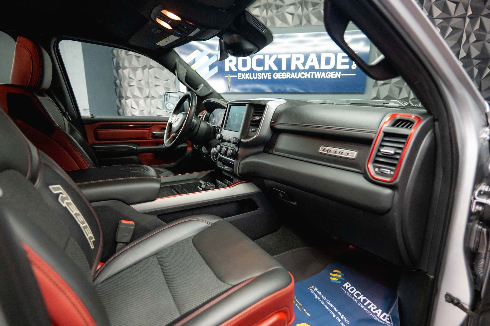 Dodge RAM 5.7 V8 HEMI 4x4 REBEL OFFROAD  AXLE LOCK 19%