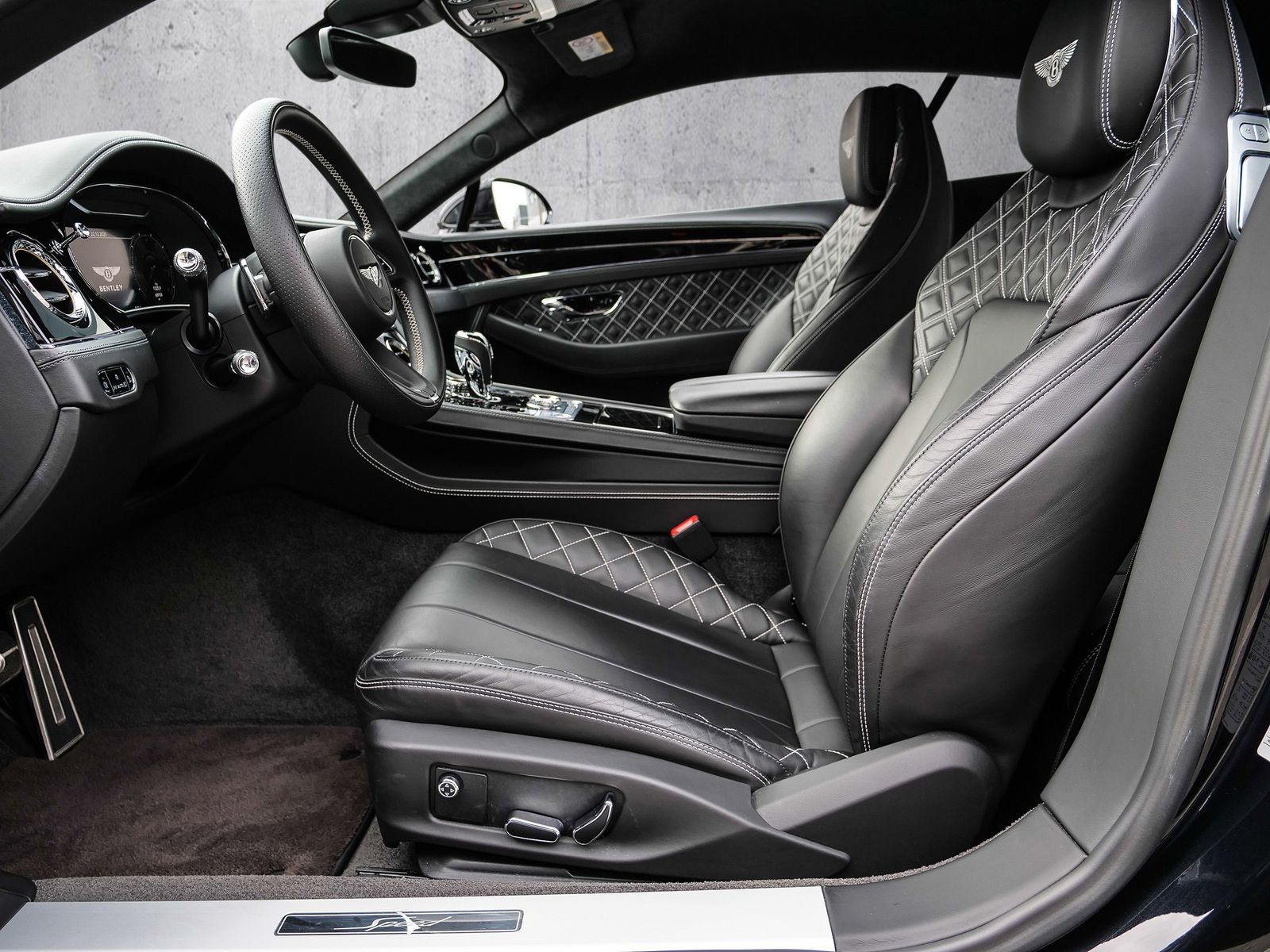 Bentley Continental GT W12 Speed Onyx, Diamond Knurling