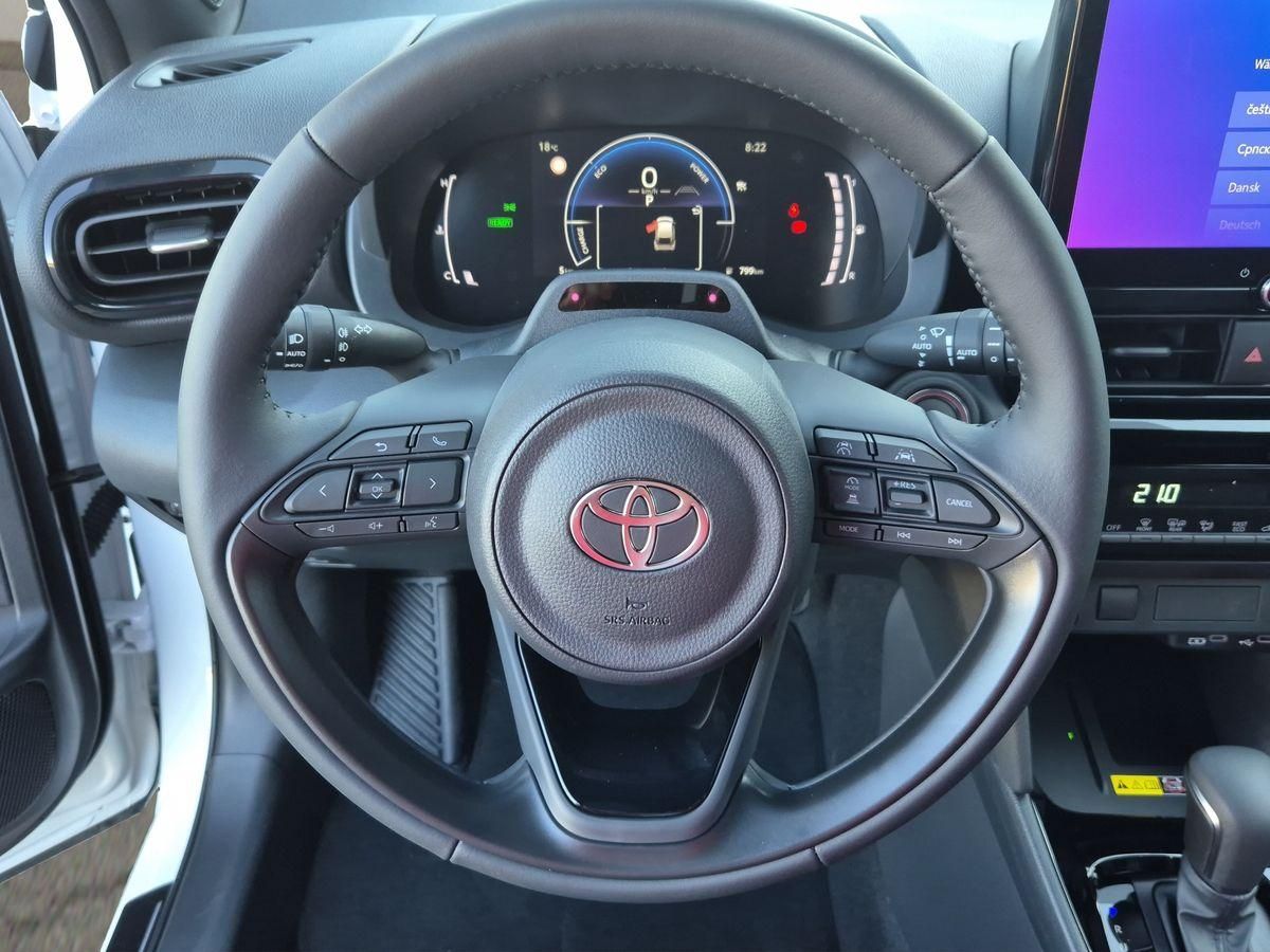 Toyota Yaris Cross Hybrid Teamplayer EPH+SHZ+DAB+TWW