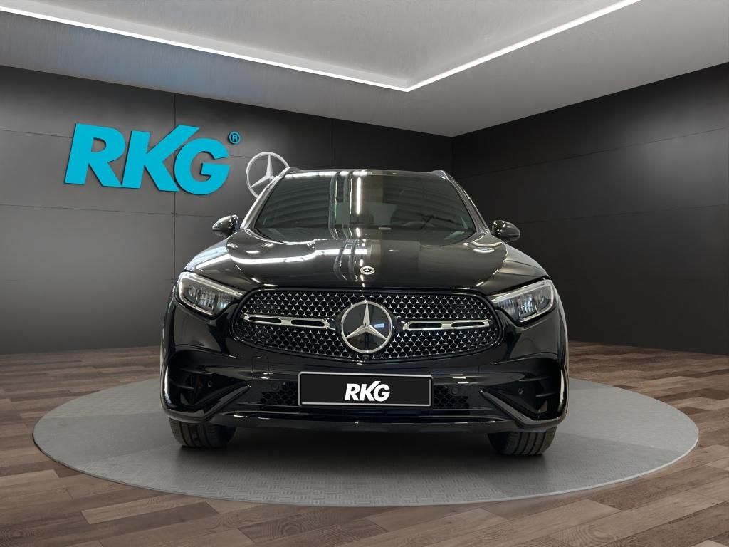 Mercedes-Benz GLC 300 de 4M EDITION AMG PANO DISTRONIC 360°AHK