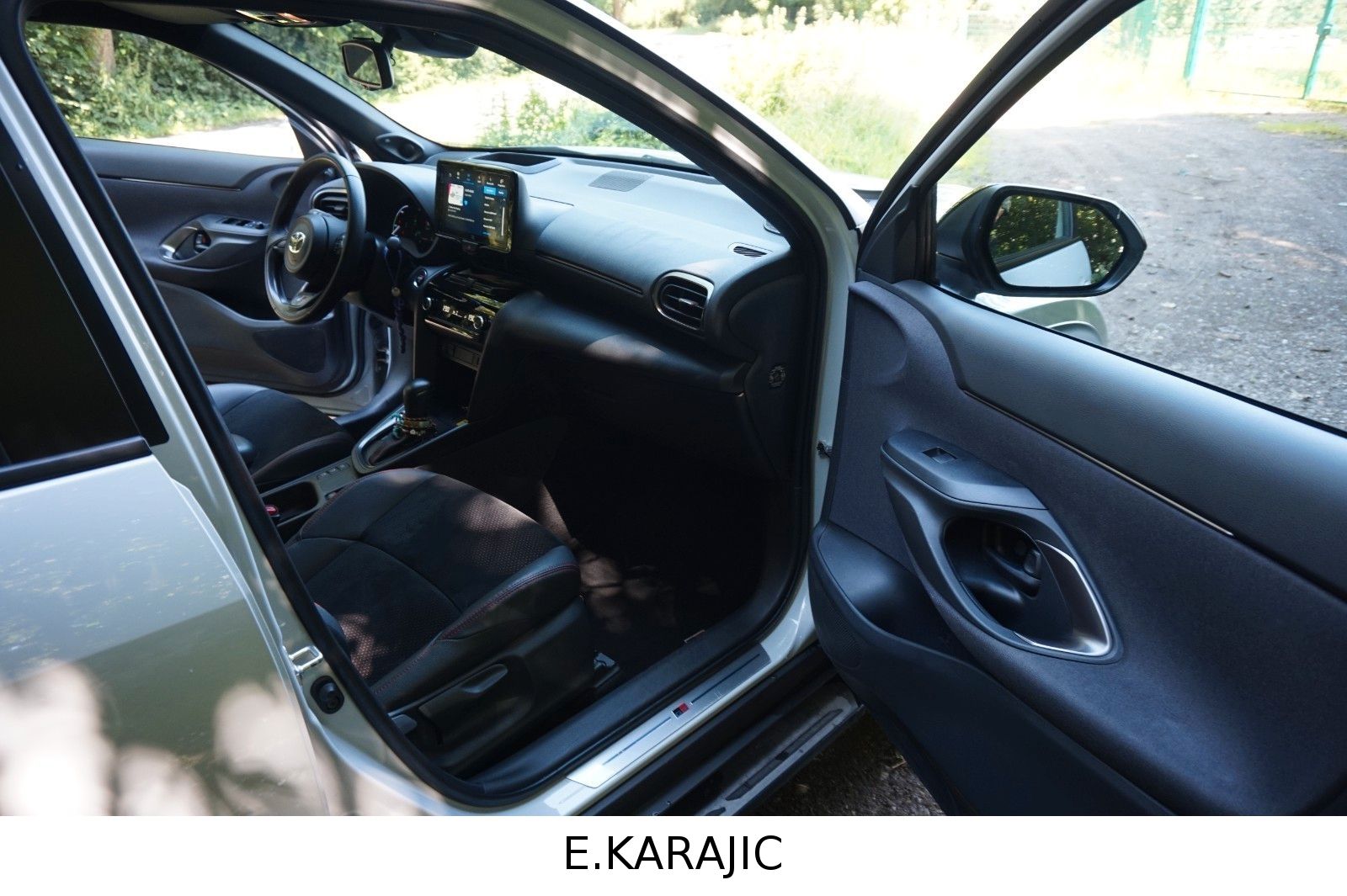 Toyota Yaris Cross Hybrid FWD GR Sport-GARANTIE-SCHECKH