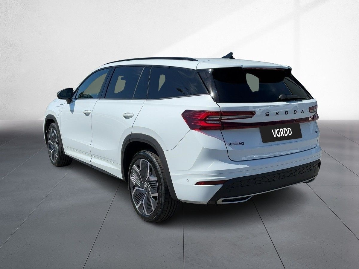 Skoda Kodiaq Sportline 1,5 TSI iV DSG *PANO AHZV NAVI*