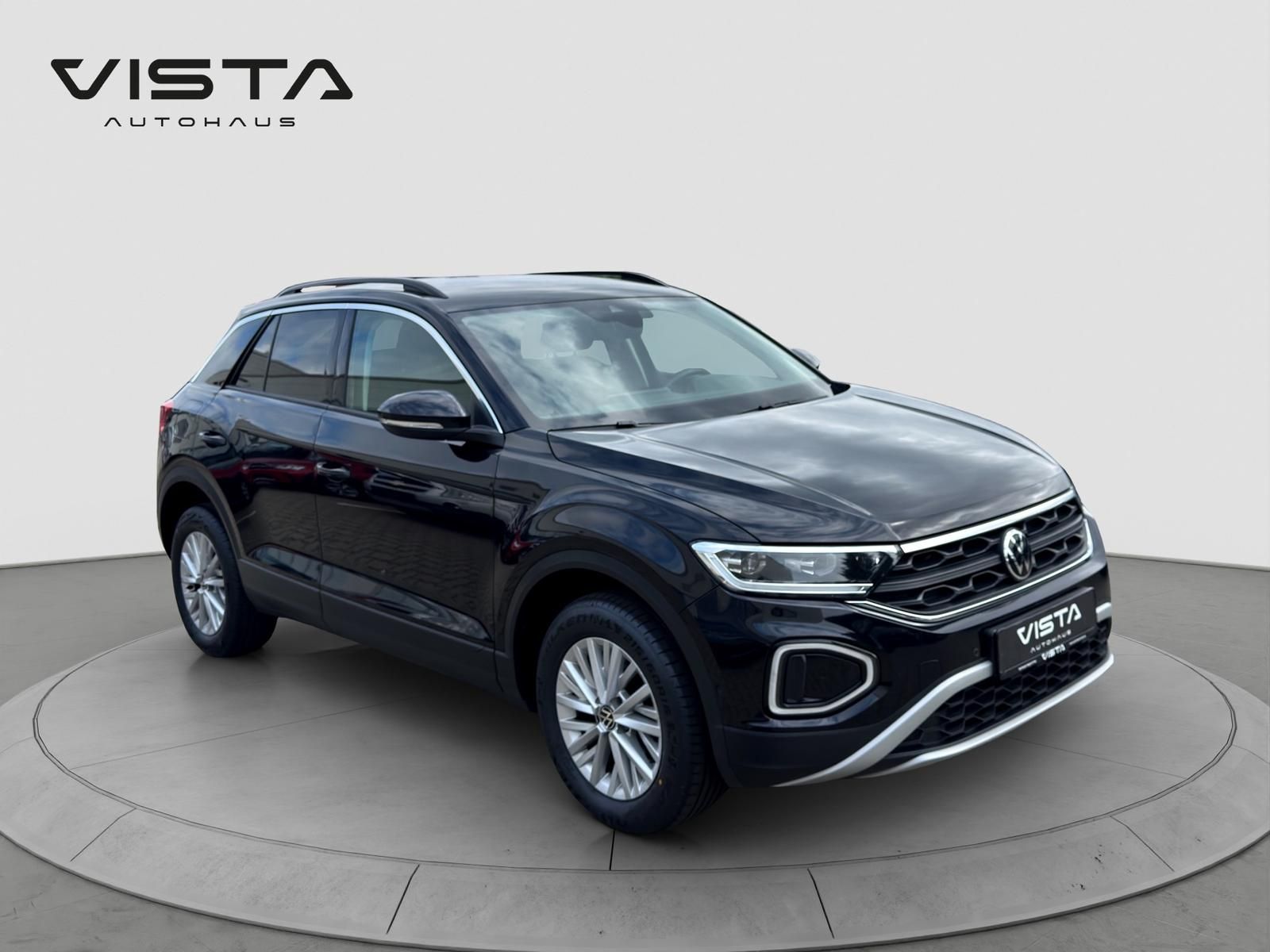 Volkswagen T-Roc Life 2.0 TDI - Samsaru's Car Outlet