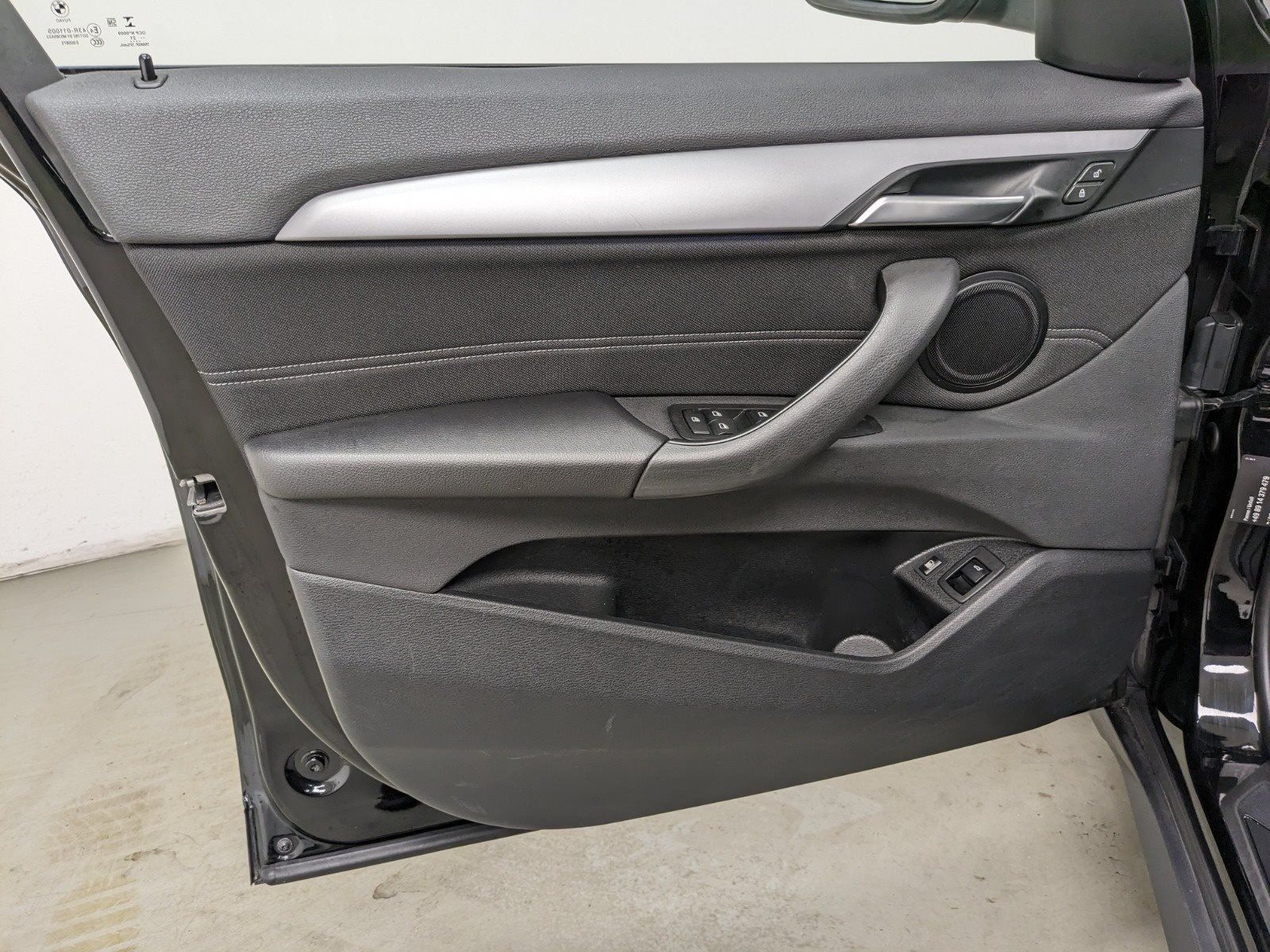 BMW X1 xDrive25e - Samsaru's Car Outlet