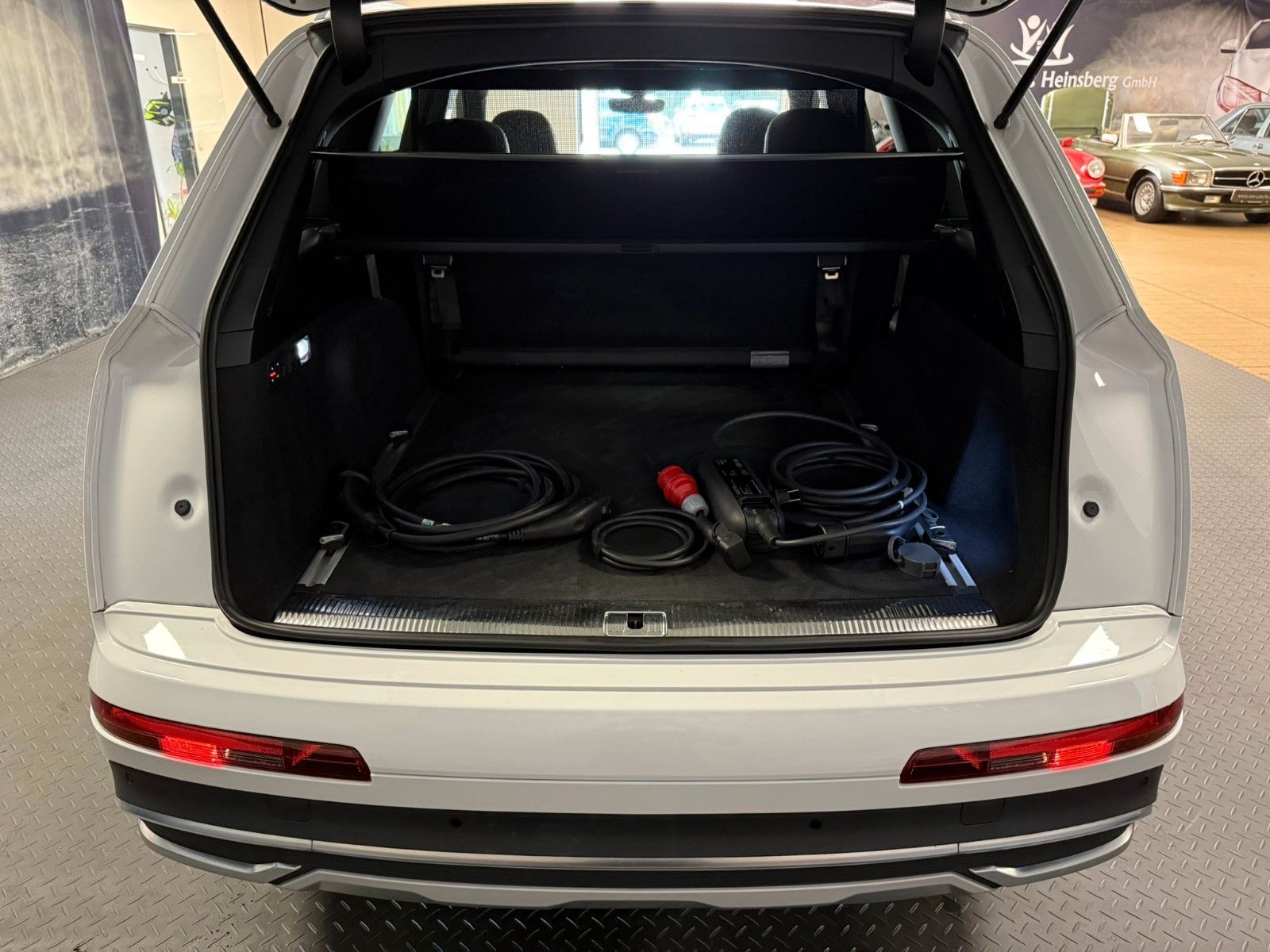 Audi Q7 55 TFSI e quattro S-Line Sport + Business 1.H