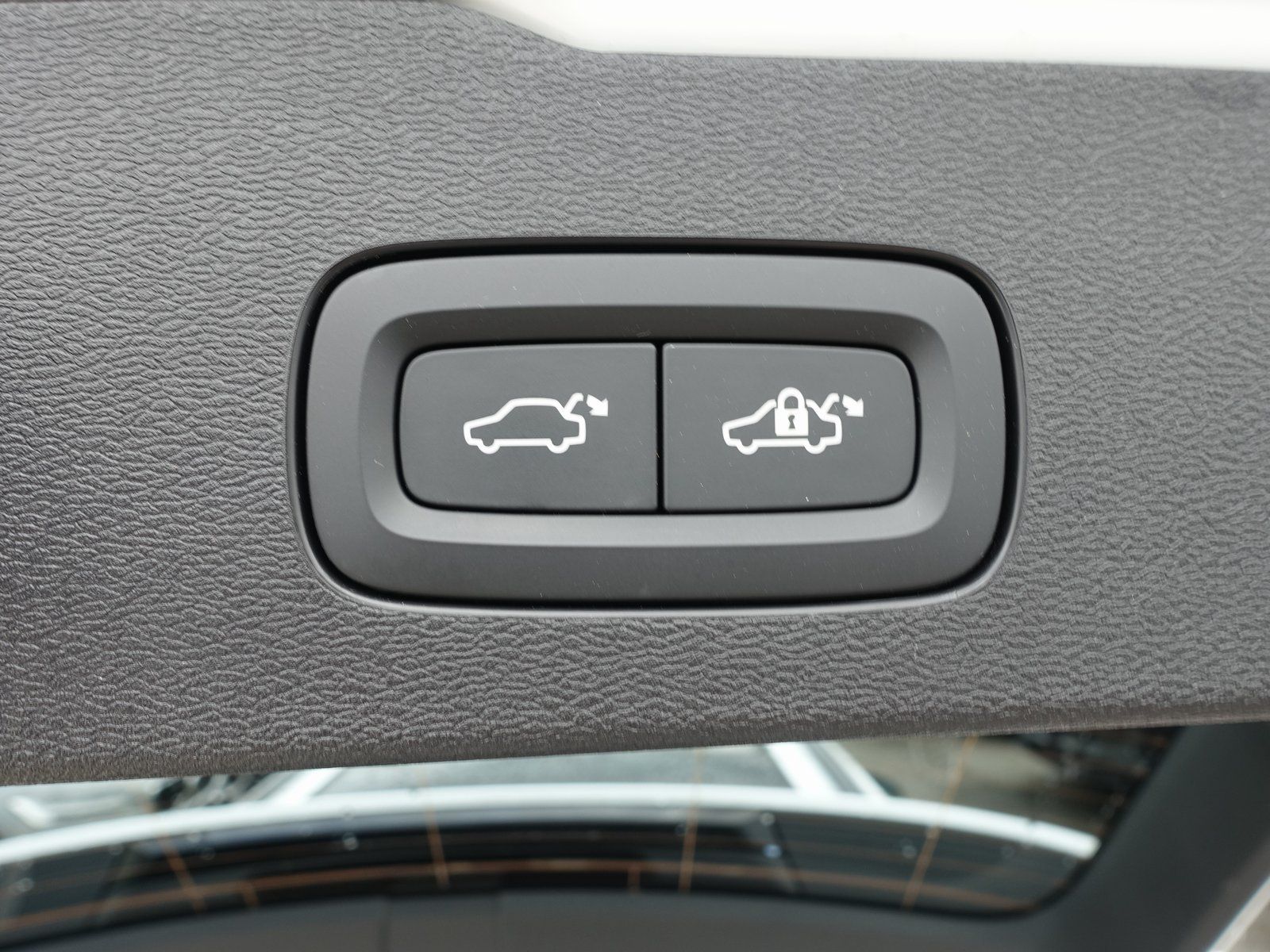 Volvo V60 Ultra Dark T8 AWD PANO/B&W/HUD/360°MASSAGE