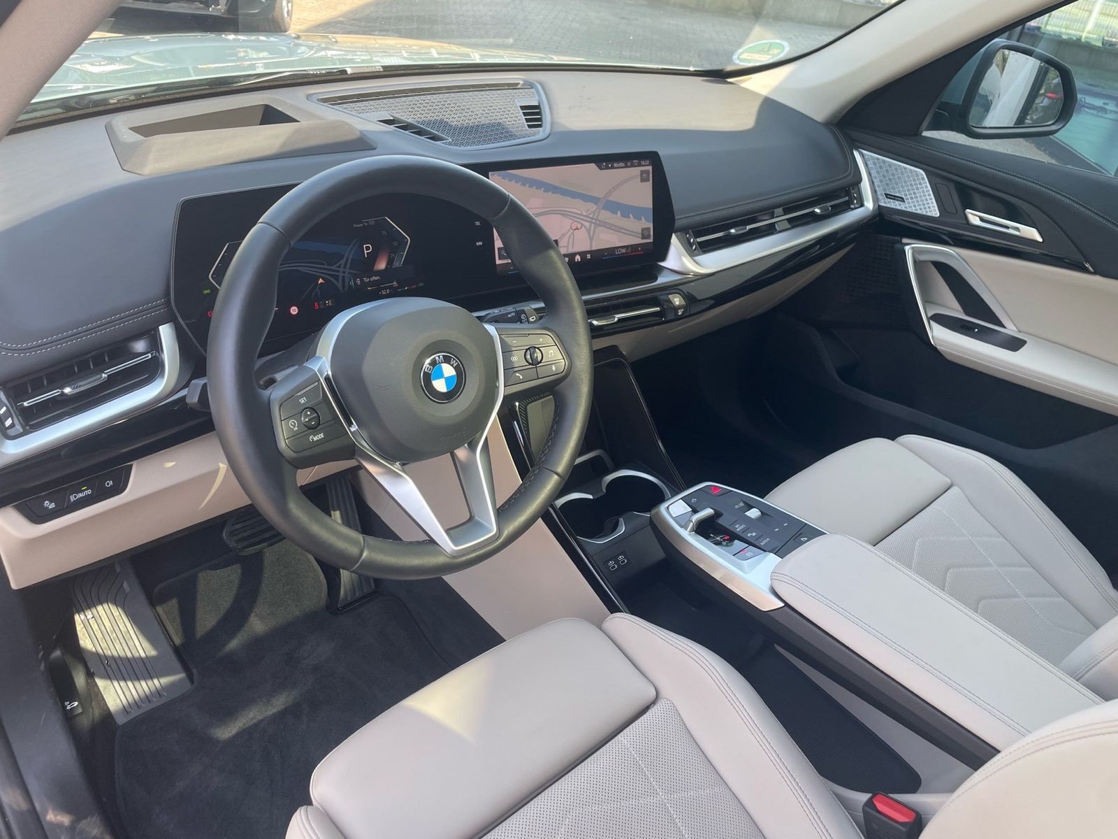 BMW X1 xDrive23d xLine || AHK ACC Pano Massage
