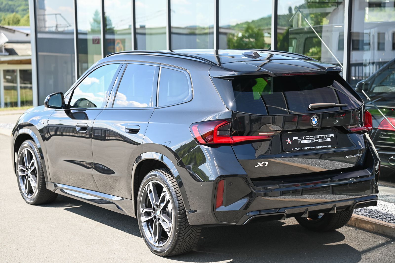 BMW X1 xDrive20d M Sport - Samsaru's Car Outlet