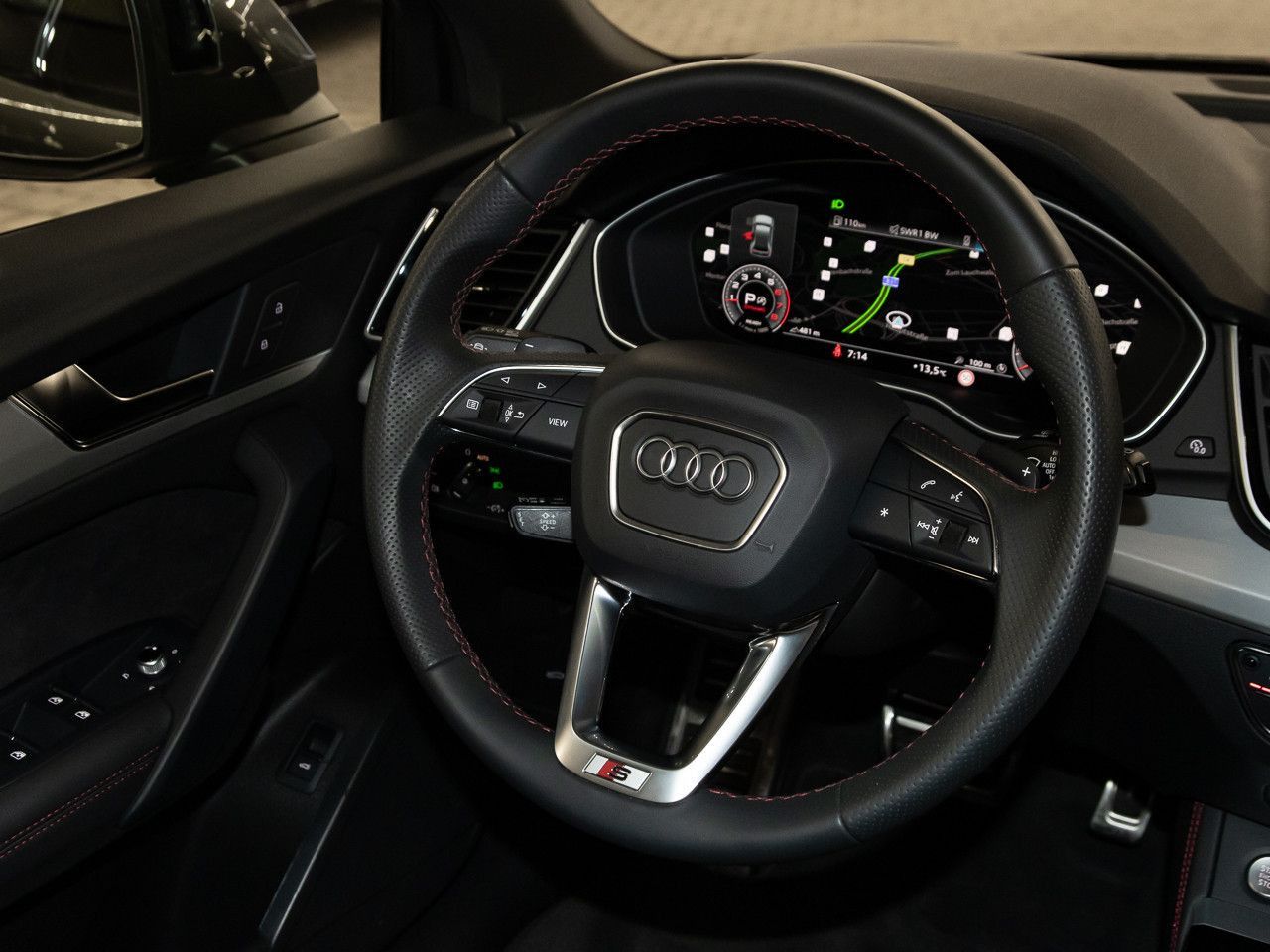 Audi Q5 40 TFSI quattro S line AHK Matrix Pano Kamera