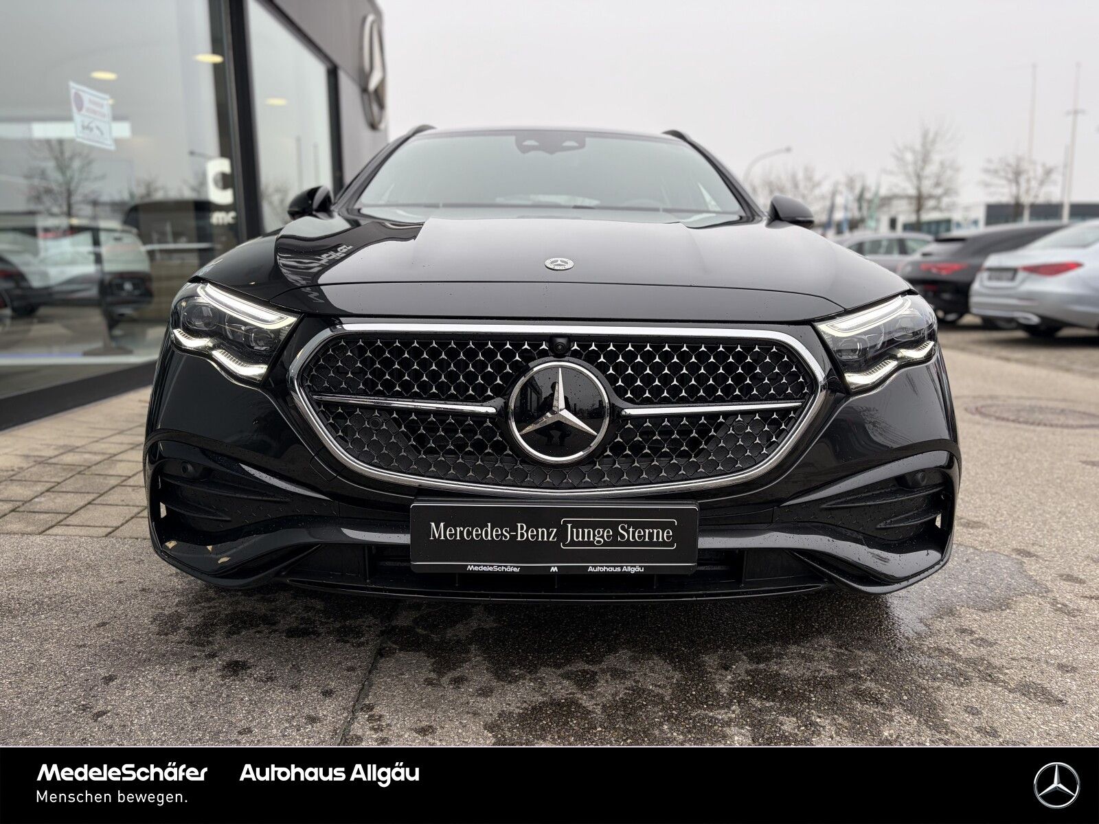 Mercedes-Benz E 450 d 4M T AMG Night Airm HuD StandHz AHK Pano