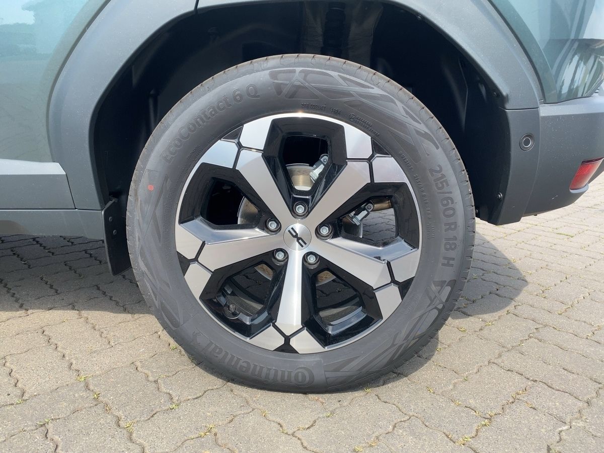 Dacia Duster III 1.6 E-TECH Hybrid 140 Journey - Samsaru's Car Outlet