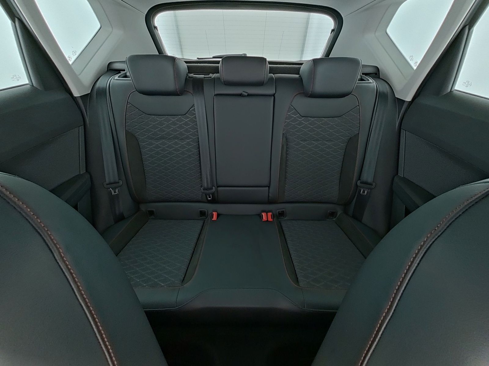Seat Ateca FR LED|AHK|Kessy|ACC|360°|Beats|SHZ|Navi