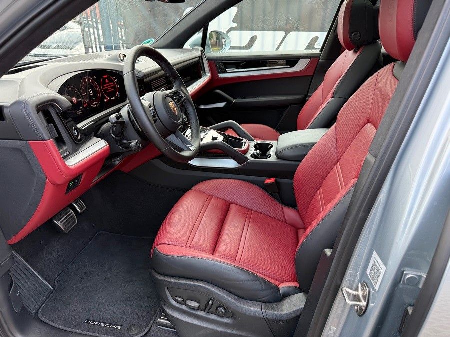 Porsche Cayenne S E-Hybrid PDCC Sitzbelüftung SPORT-DESI