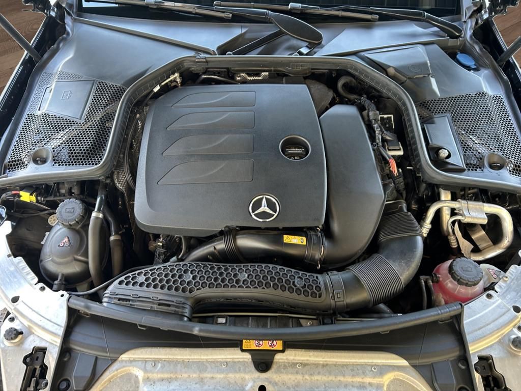Mercedes-Benz C 200 Coupé - Samsaru's Car Outlet
