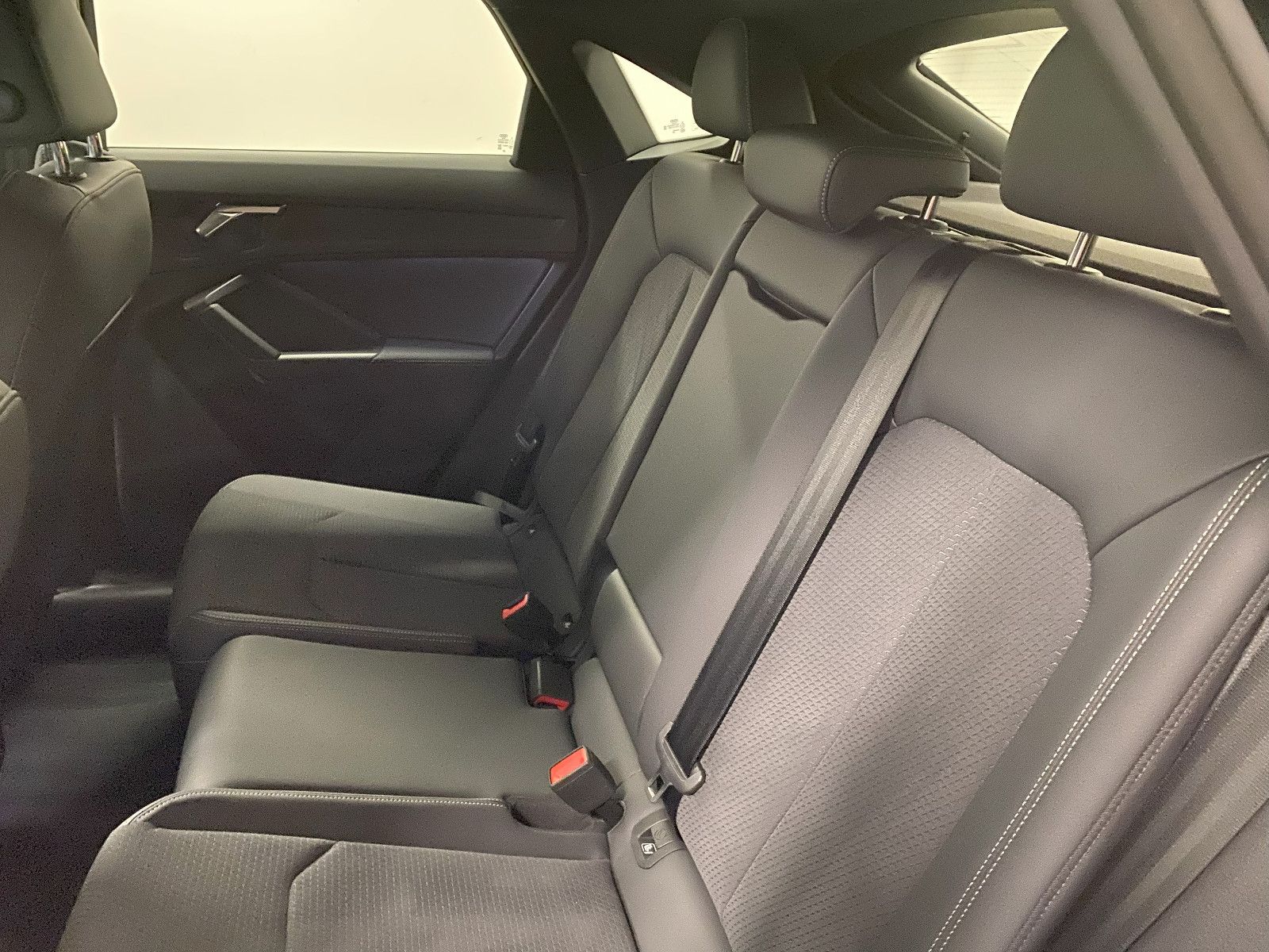 Audi Q3 Sportback 45 TFSI quattro S line - Samsaru's Car Outlet