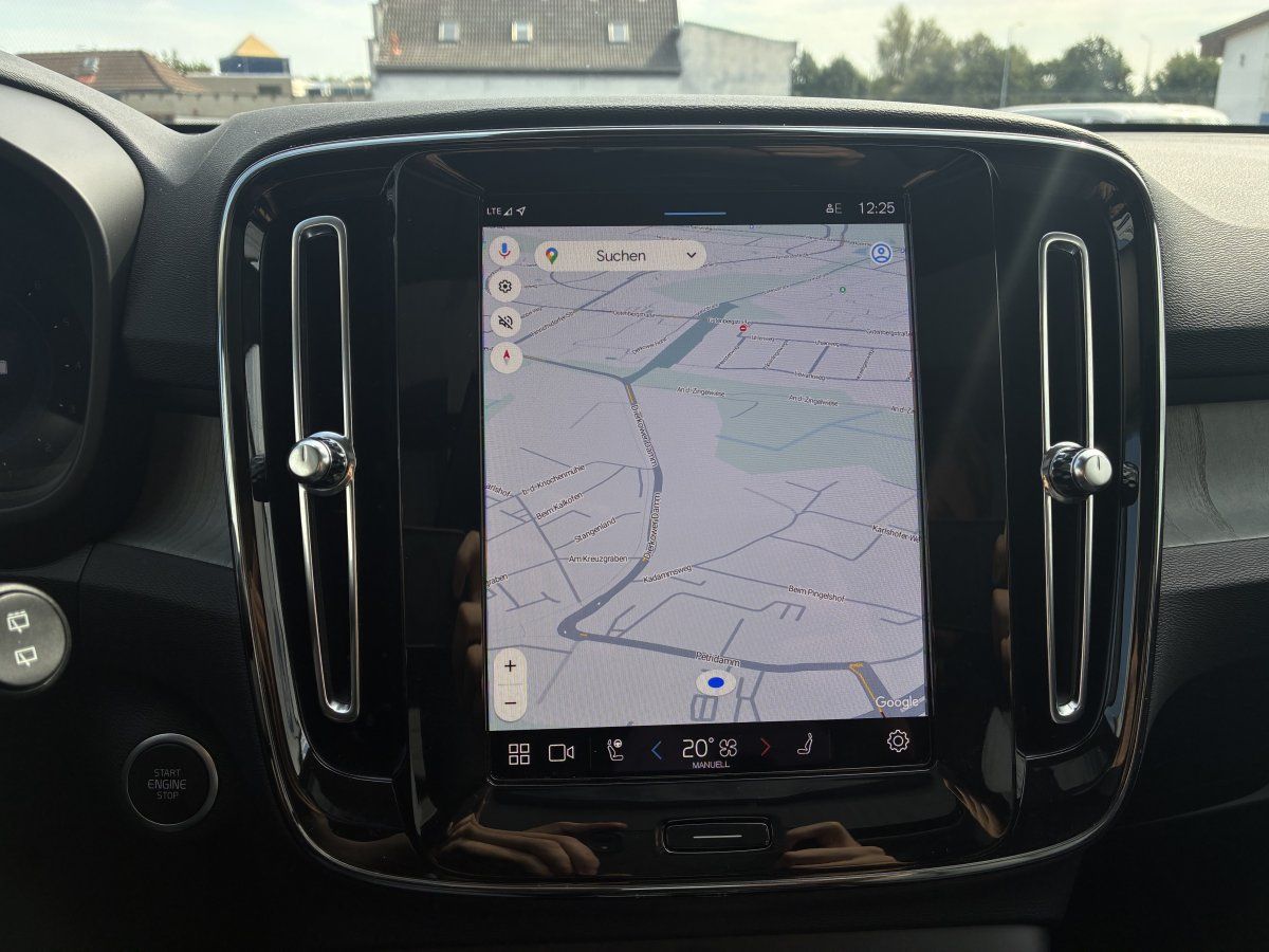 Volvo XC40 B4 Ultra Dark Memory inkl. Winterräder