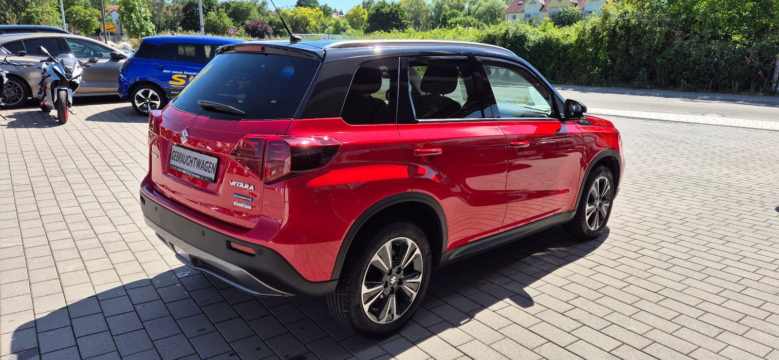 Suzuki Vitara DUALJET Hybrid Comfort+ AGS Allgrip - Samsaru's Car Outlet