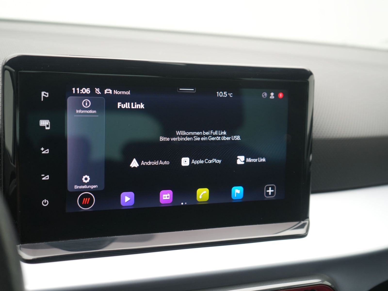 Seat Arona FR-Line DSG - Samsaru's Car Outlet