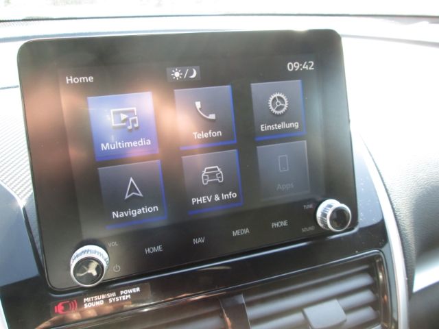 Mitsubishi Eclipse Cross Plus Select Black Hybrid 4WD 2.4 P