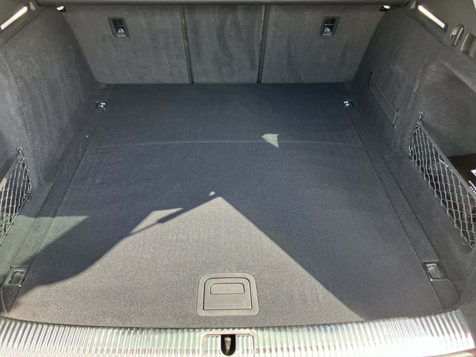 Audi A4 Allroad 40 TDI quattro AHK Navi AVC ACC PDC S