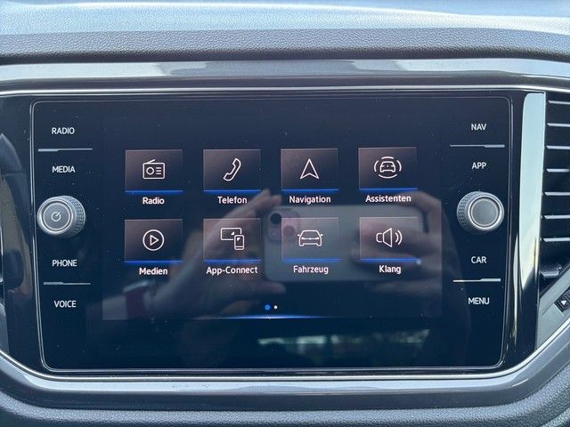 Volkswagen T-Roc 2.0 TSI DSG 4M Sport - Samsaru's Car Outlet