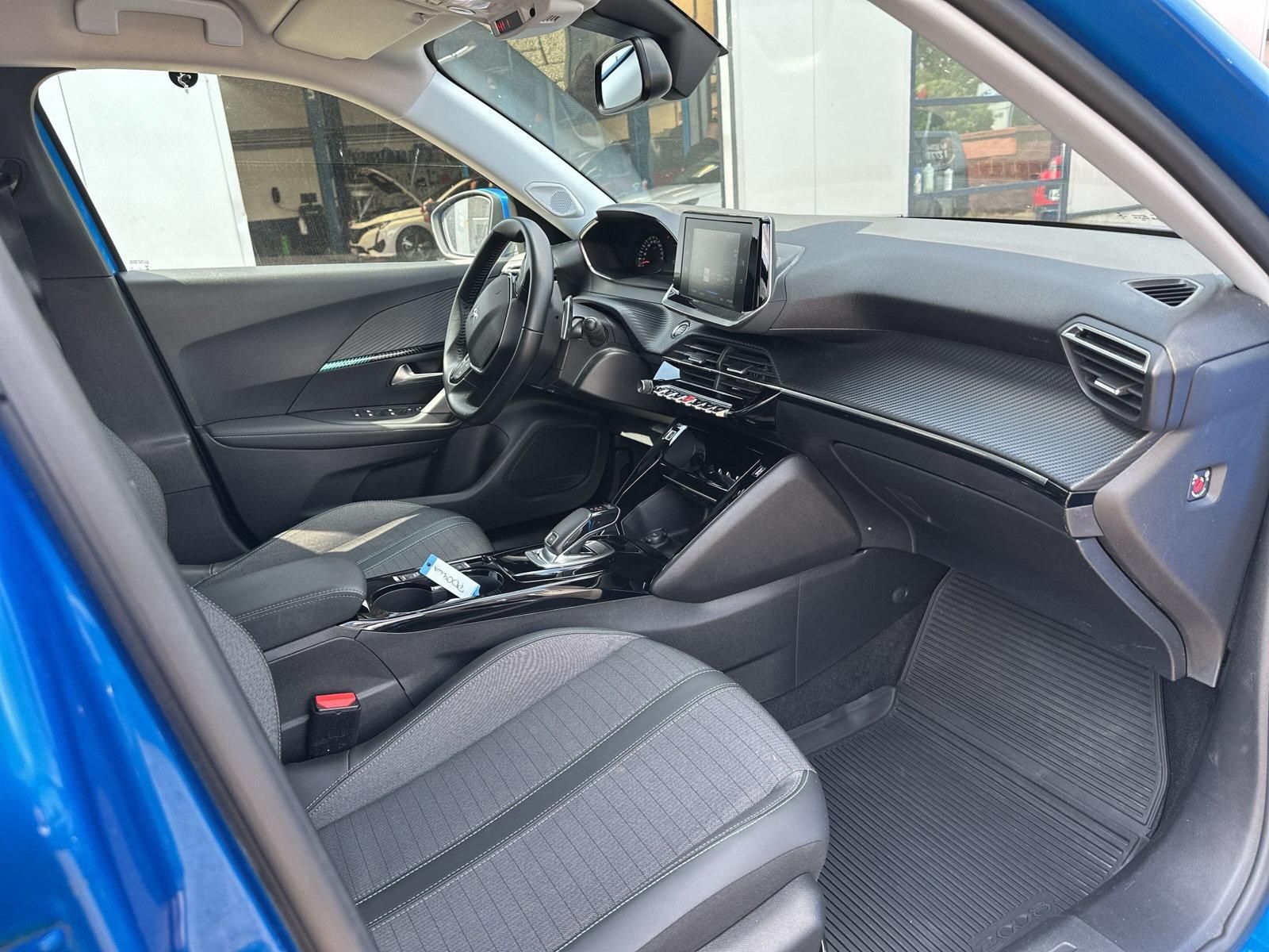 Peugeot 2008 - Samsaru's Car Outlet