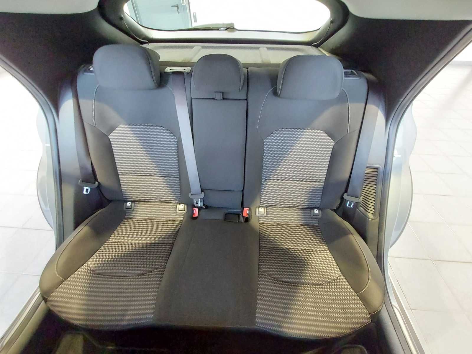 Kia Xceed 1.6 Plug-in Hybrid Vision - Samsaru's Car Outlet