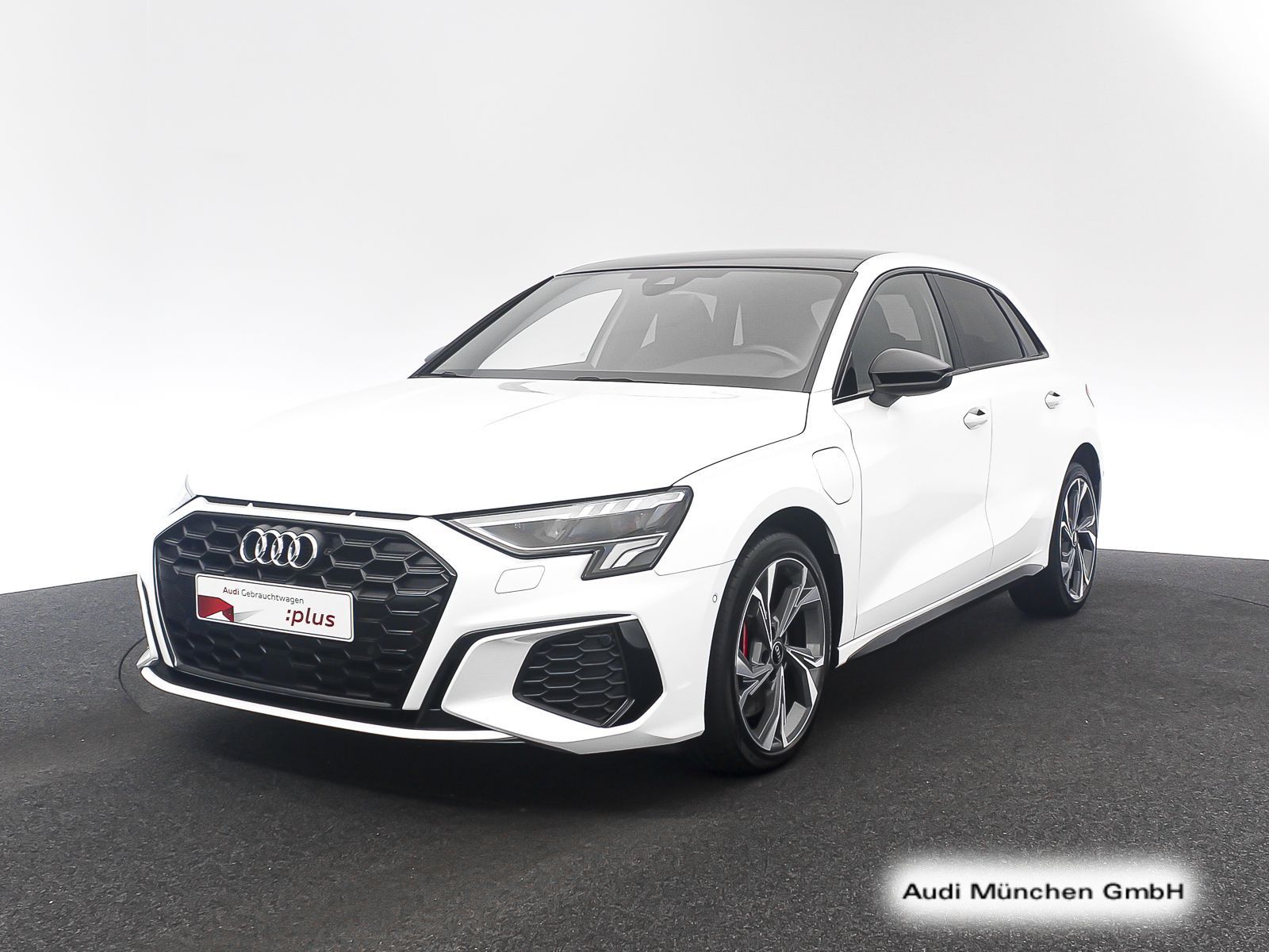 Audi A3 Sportback 45 TFSI e S tronic 2x S line Pano/B