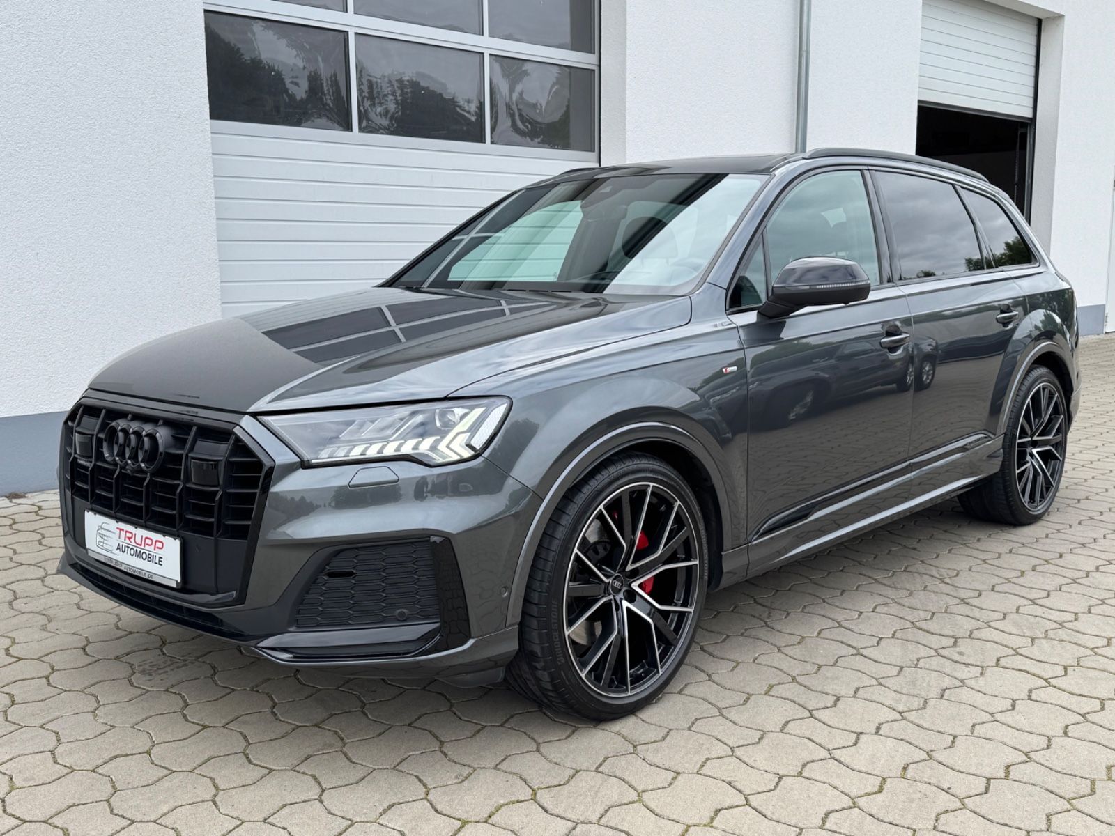 Audi Q7 50 TDI quattro competition plus/Matrix/Standh