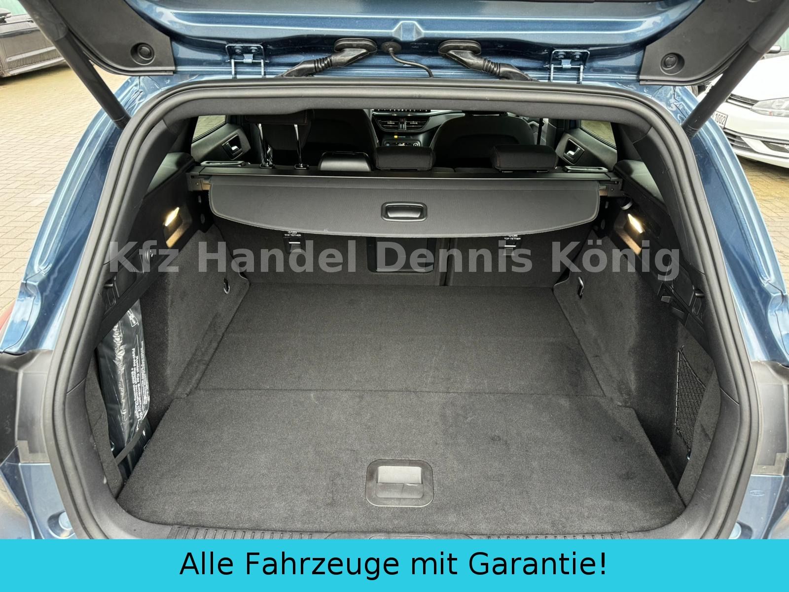 Ford Focus Turnier ST-Line X Aut. Kamera Navi LED LHZ