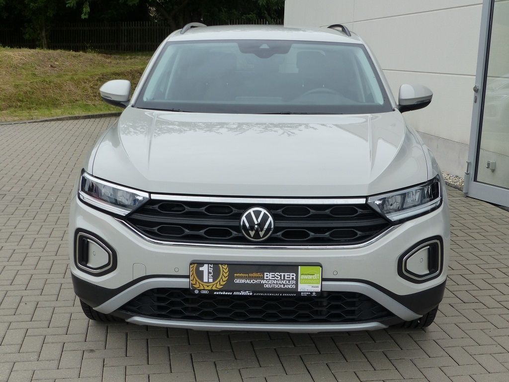 Volkswagen T-Roc 1.0 TSI Life - Samsaru's Car Outlet