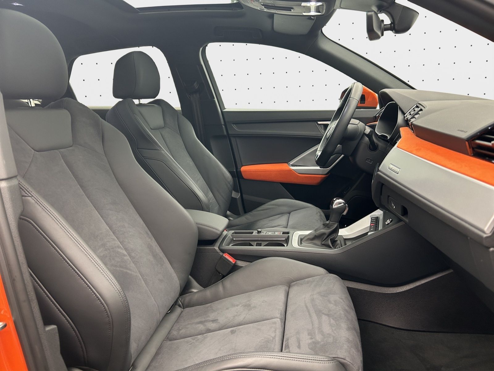 Audi Q3 Sportback 45 TFSI qu S line - Samsaru's Car Outlet