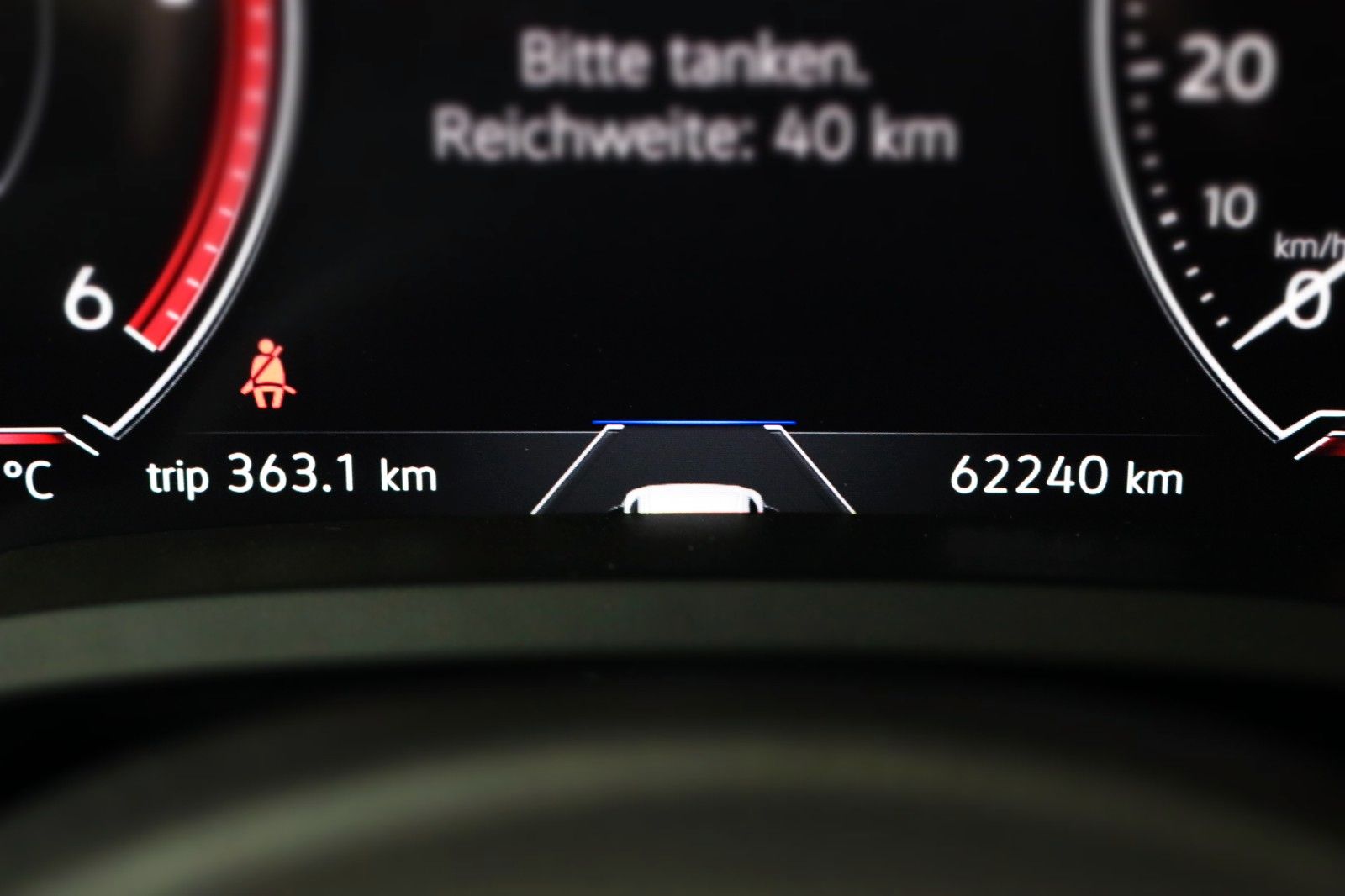 Volkswagen Touareg 2x R-Line Black - Samsaru's Car Outlet