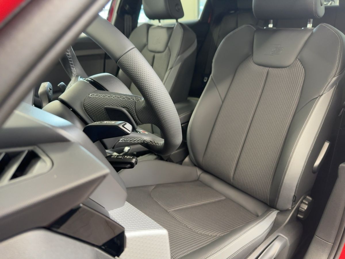 Audi A1 Sportback 40 2.0 TFSI S line (EURO 6e)