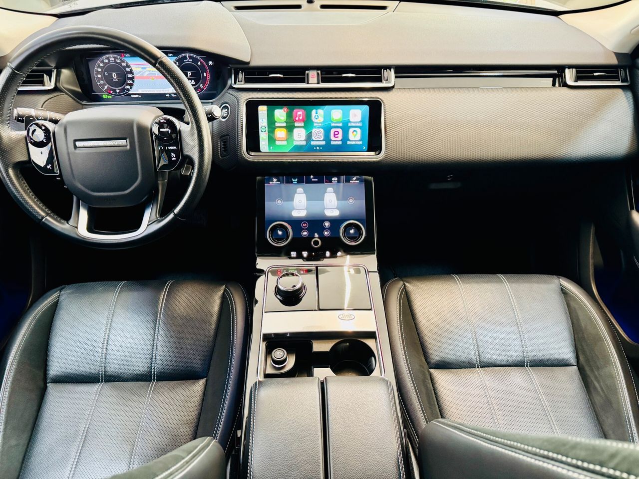 Range Rover Velar 2.0D - Samsaru's Car Outlet
