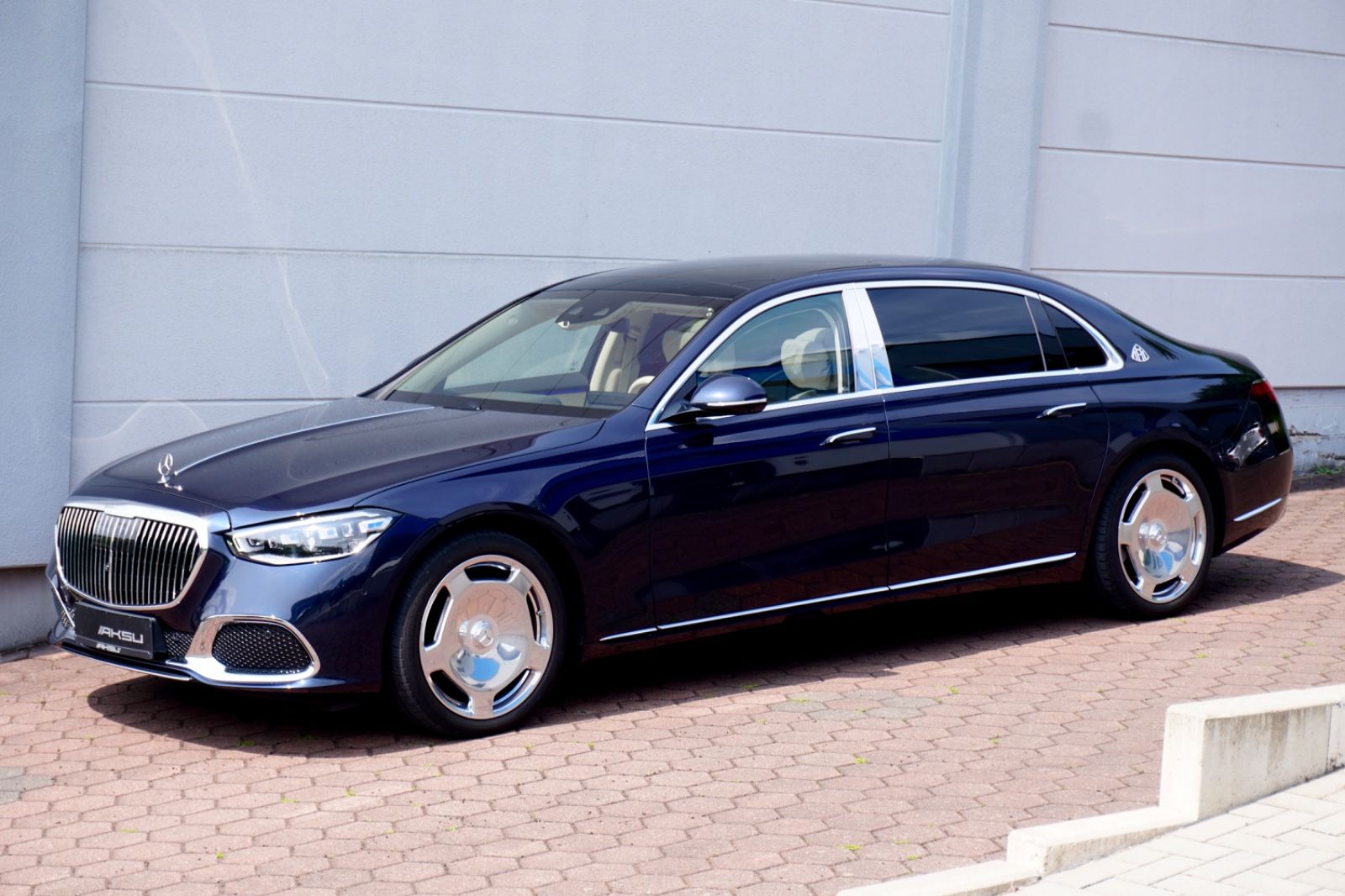 Mercedes-Benz S 580 Maybach - Samsaru's Car Outlet