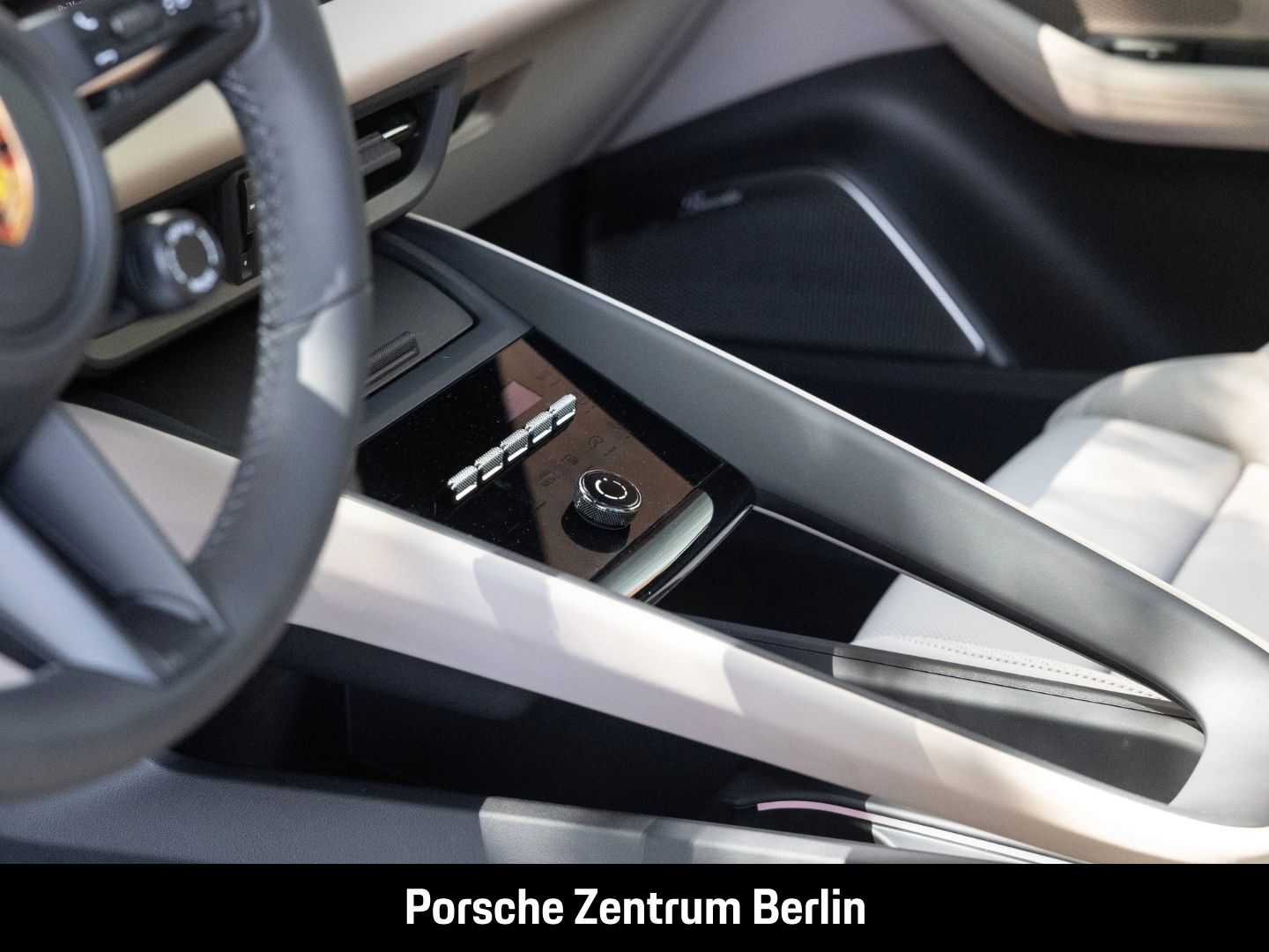 Porsche Macan 4S Burmester Rückfahrkamera Panorama LED