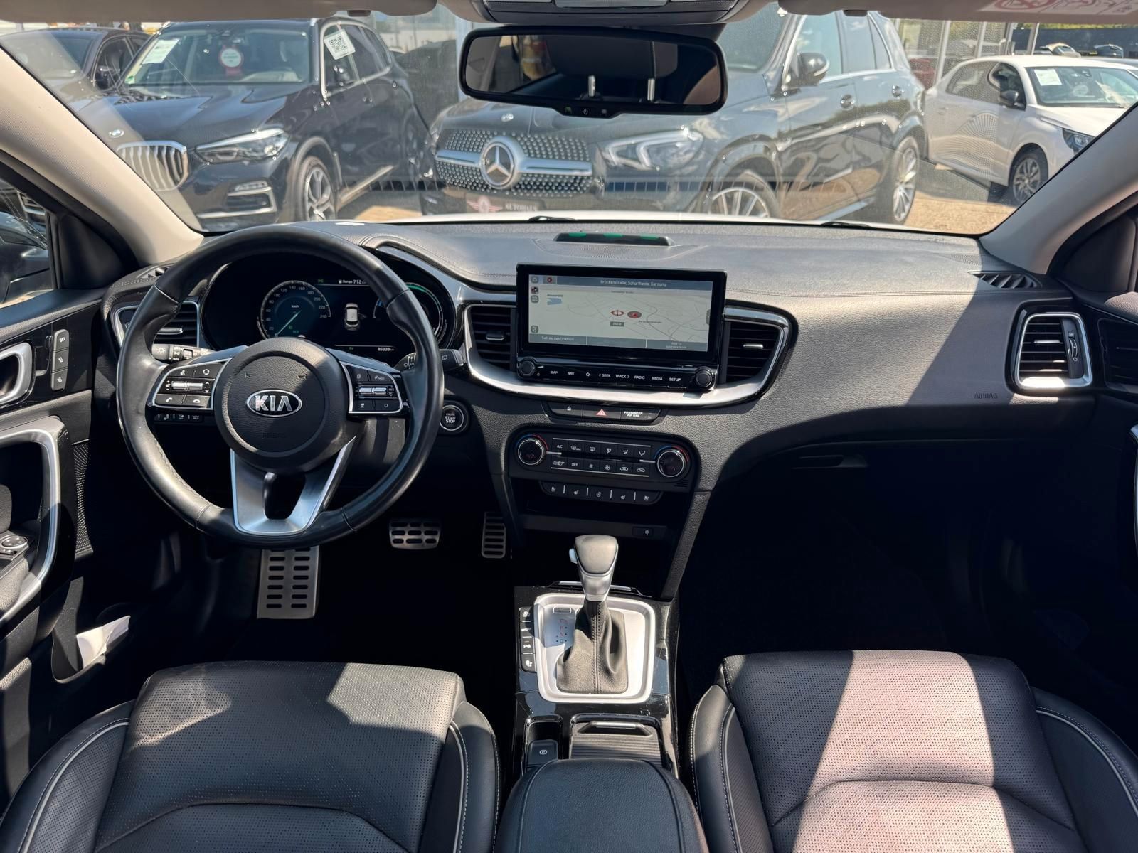 Kia XCeed 1.6 Plug-in Hybrid Platinum Edition - Samsaru's Car Outlet