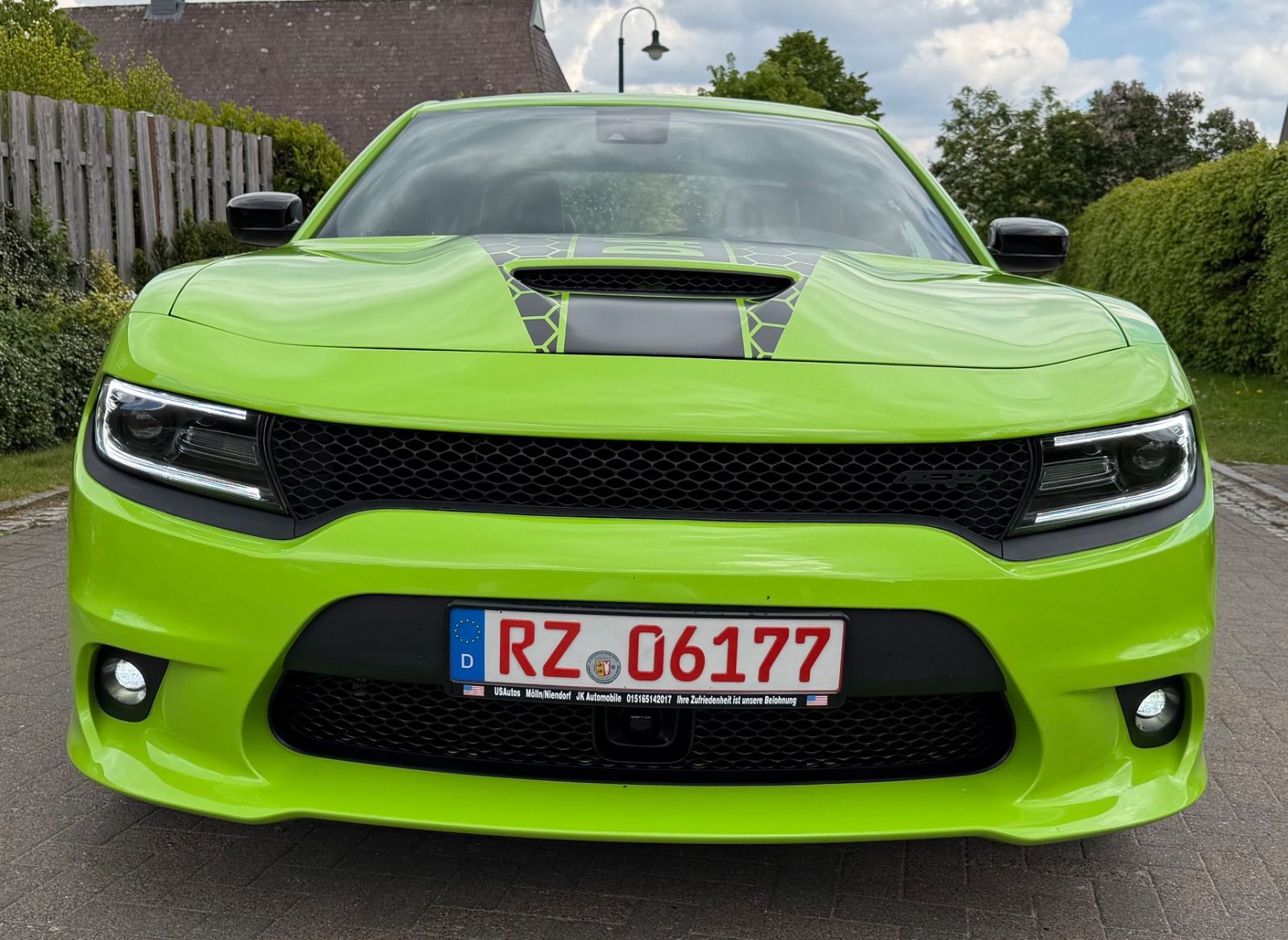 Dodge Charger GT AWD Daytona Line Voll Ausstat WIE NEU